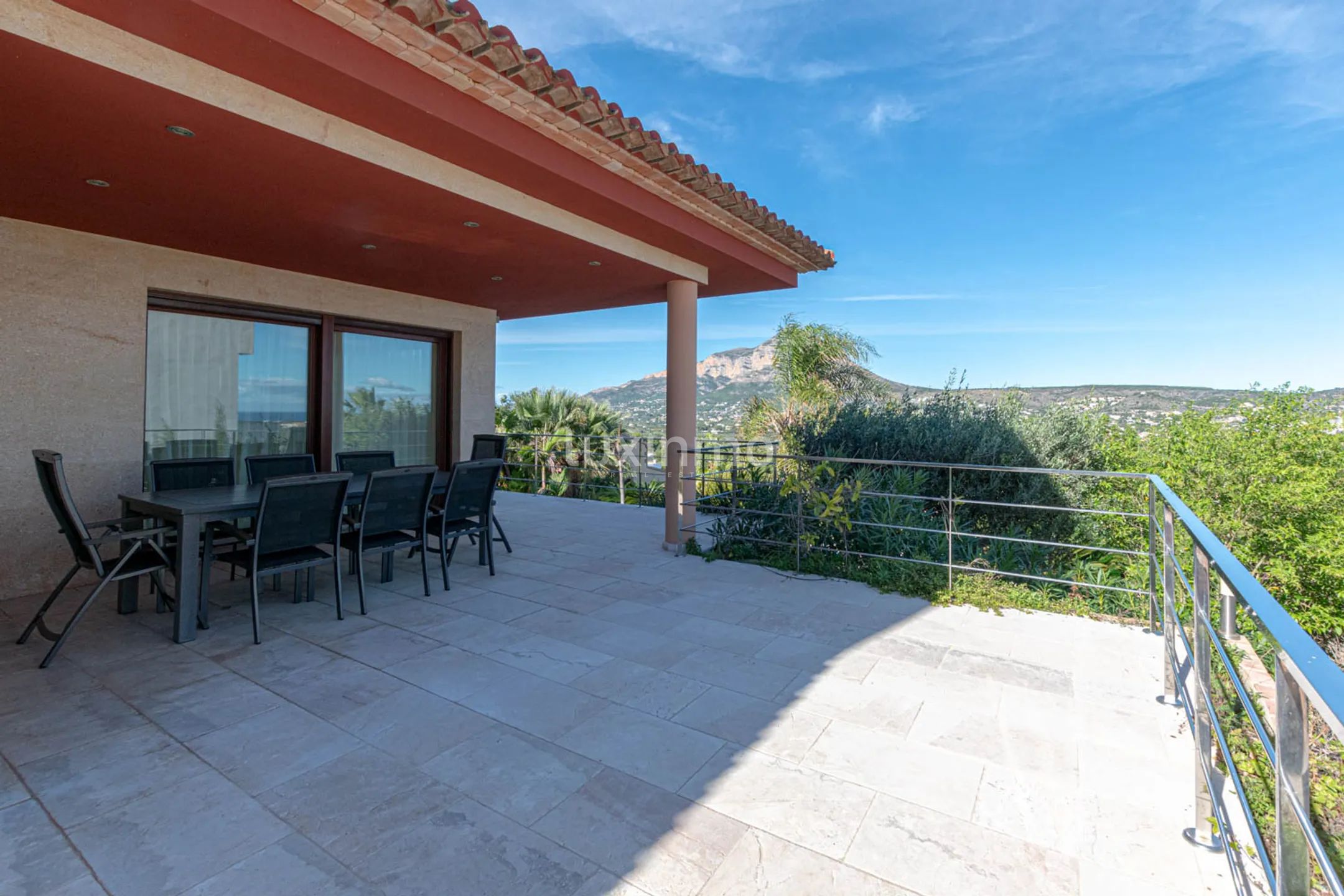 Villa with panoramic views for rent in Javea — photo 11