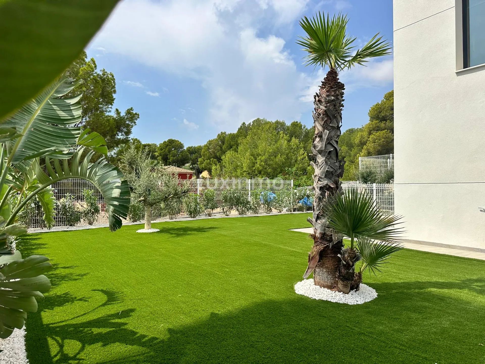 New development of modern villas in Sierra Cortina Benidorm — photo 11