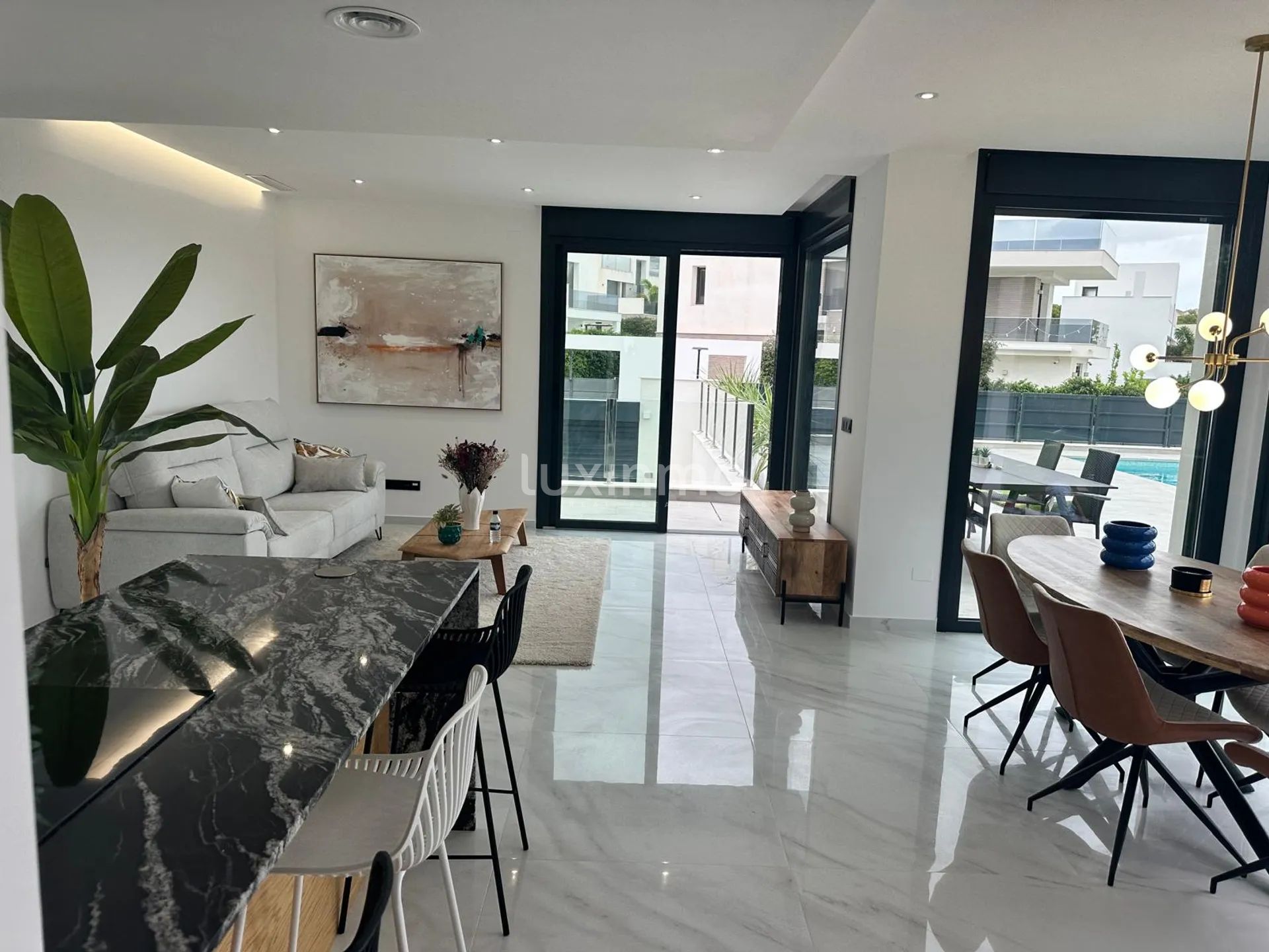 New development of modern villas in Sierra Cortina Benidorm — photo 18