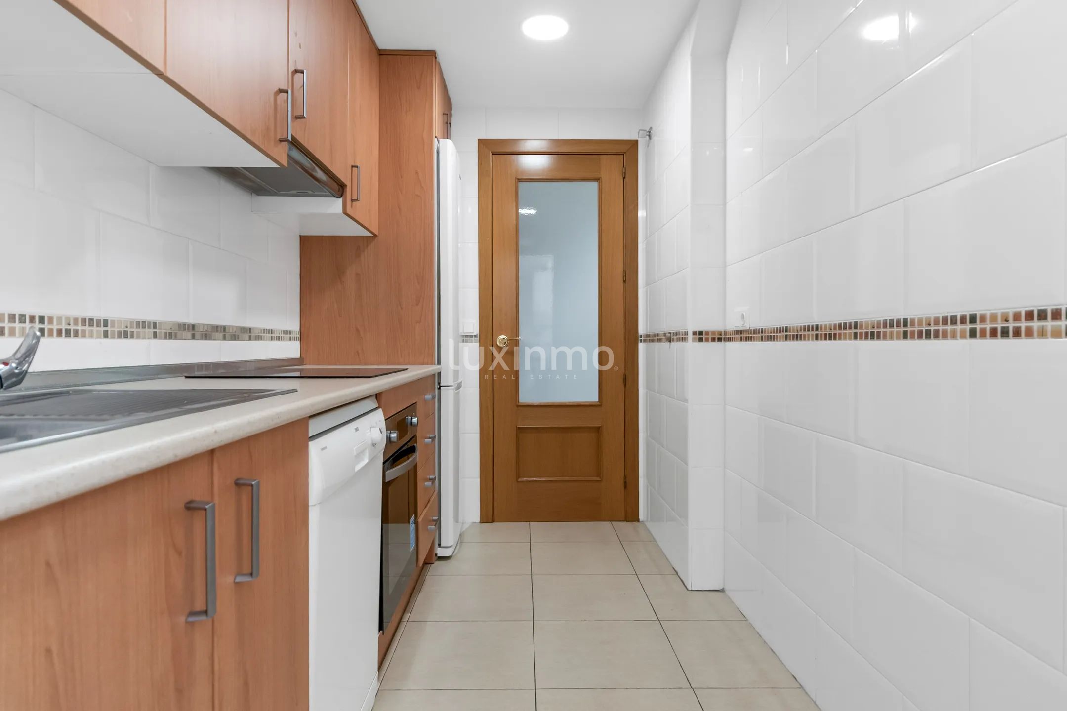 Schönes Duplex mit großer Sonnenterrasse zu vermieten — photo 15