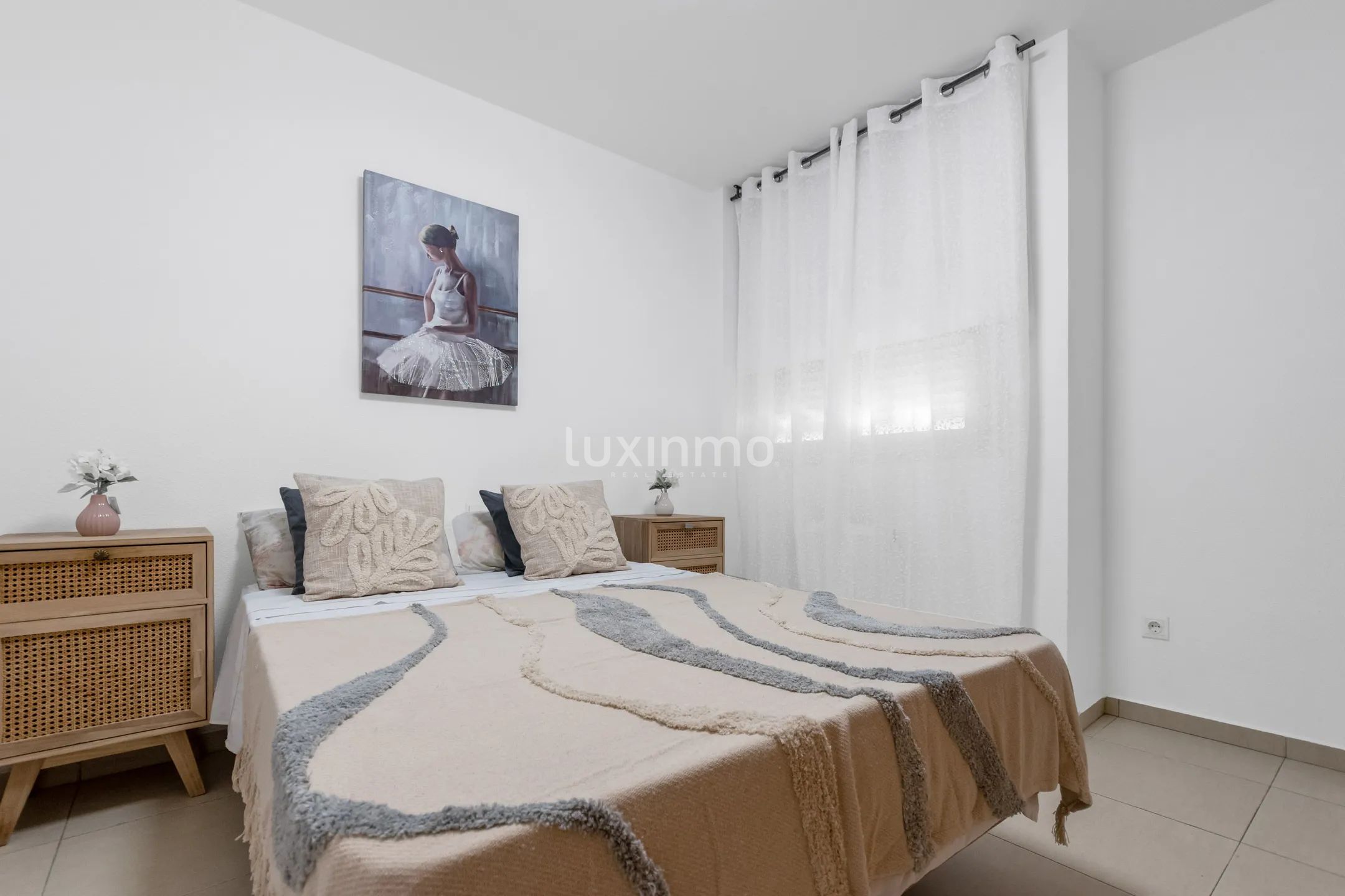 Schönes Duplex mit großer Sonnenterrasse zu vermieten — photo 7