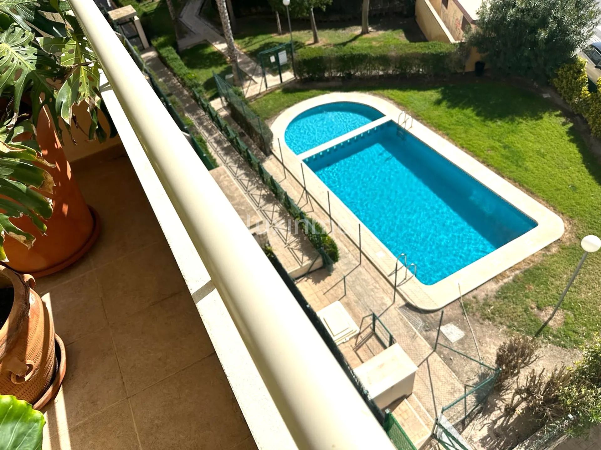 Schönes Duplex mit großer Sonnenterrasse zu vermieten — photo 17