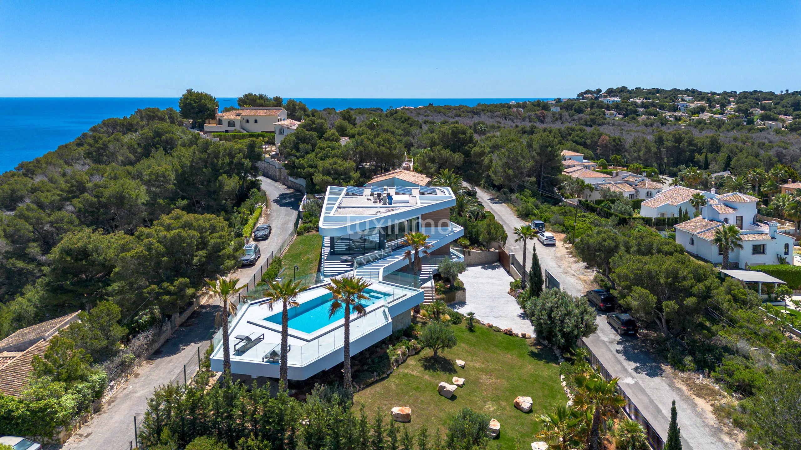 Magnificent key-ready villa in Javea with marvellous views — photo 2