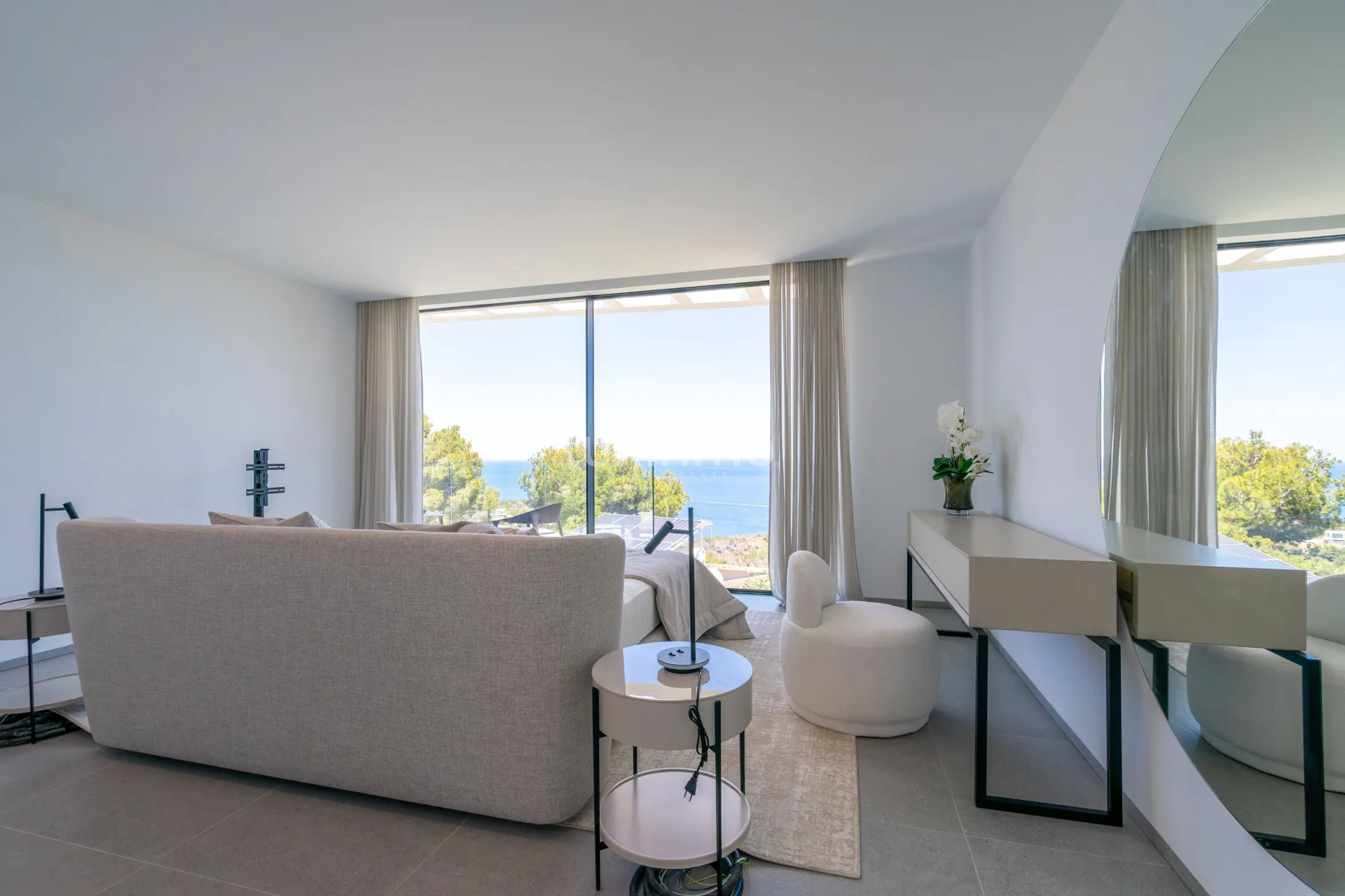 Magnificent key-ready villa in Javea with marvellous views — photo 18