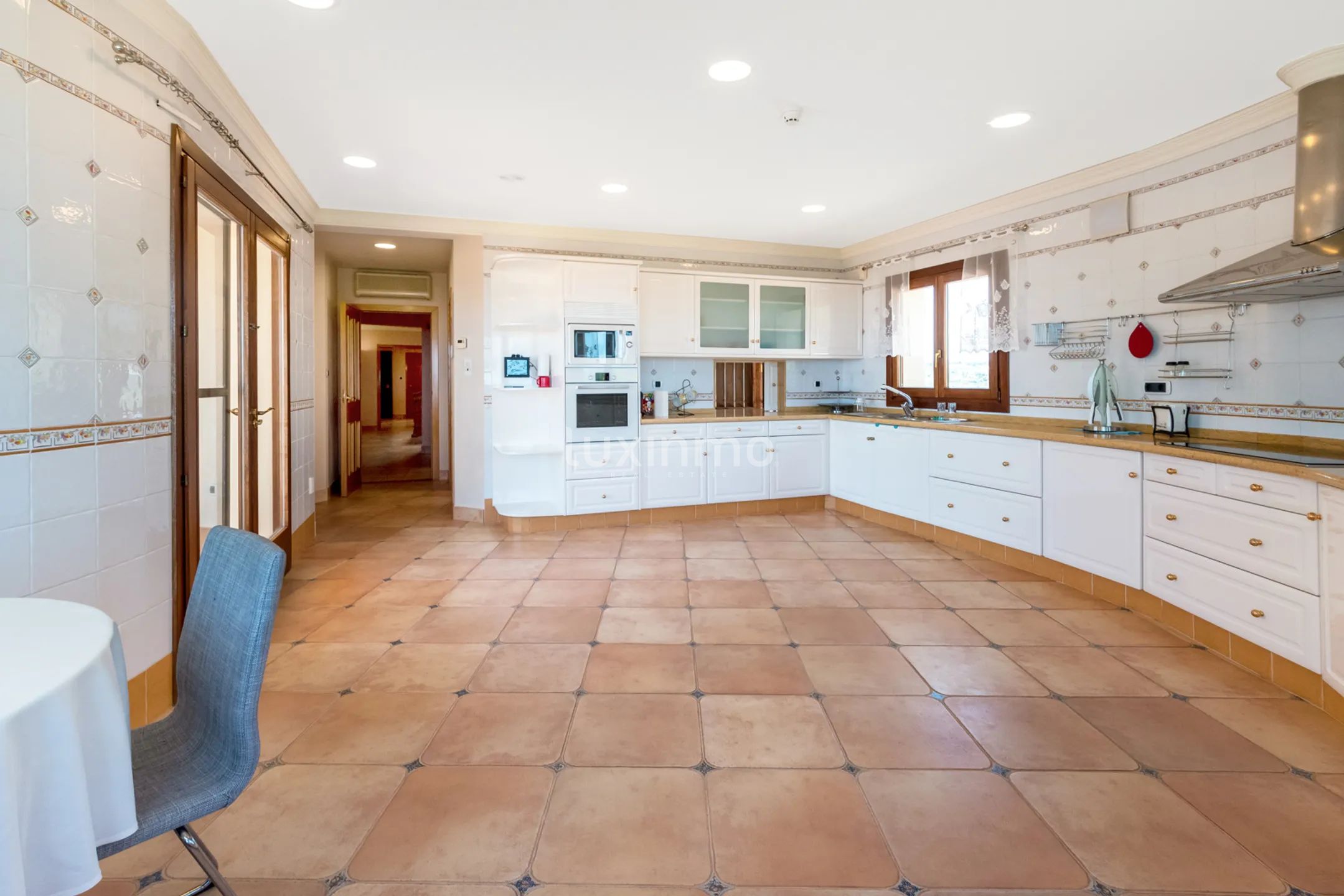 Exklusive Villa in Calpe mit herrlichem Ausblick langfristig zu vermieten — photo 30