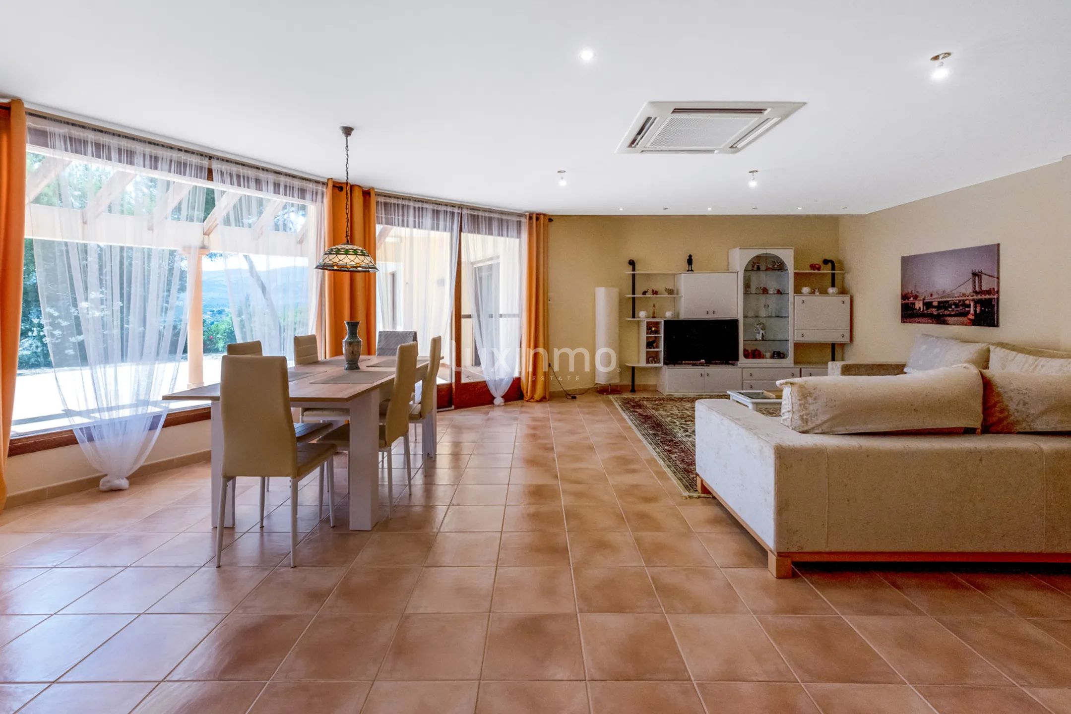Exklusive Villa in Calpe mit herrlichem Ausblick langfristig zu vermieten — photo 12