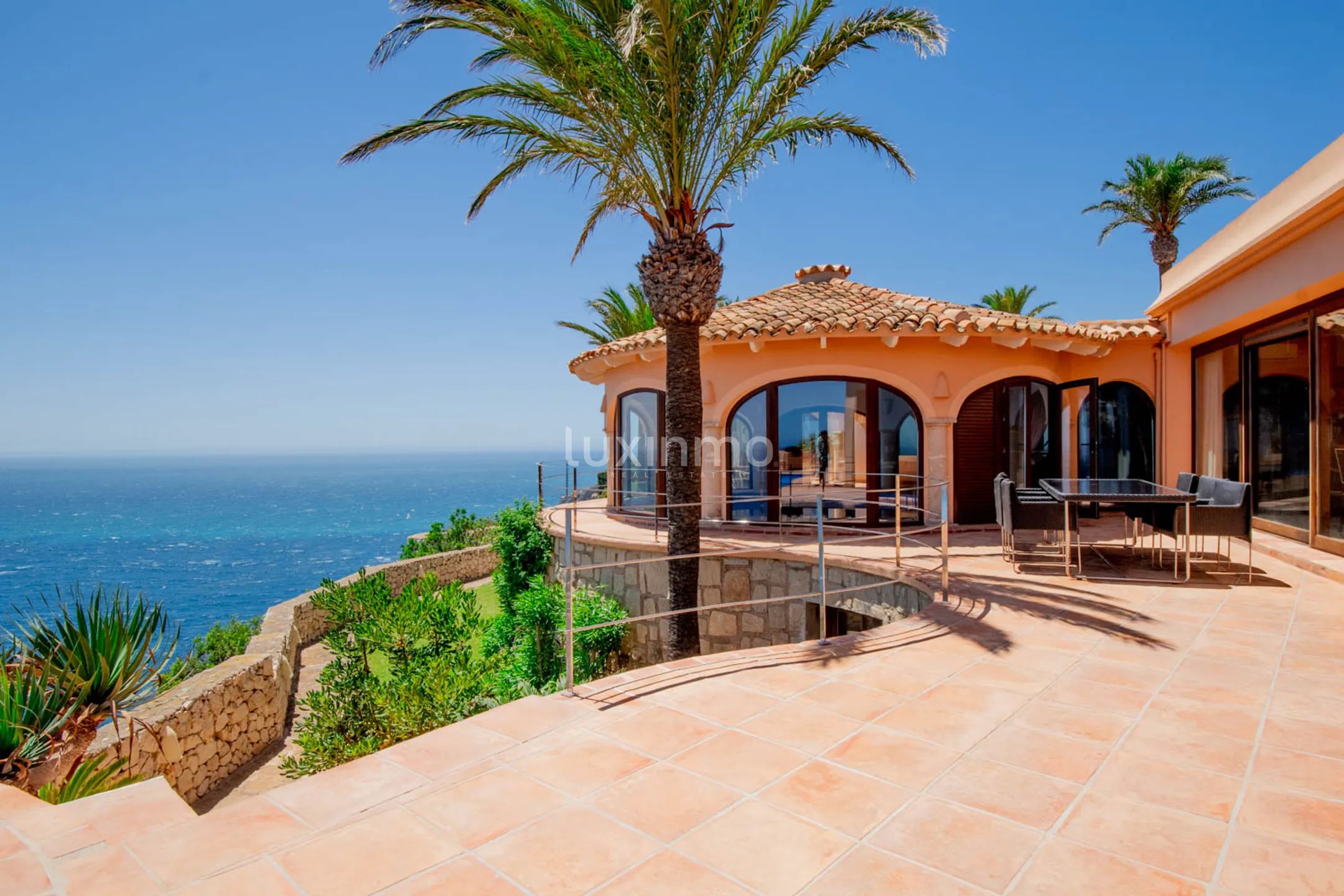 Unique villa in front of the sea in Javea — photo 58