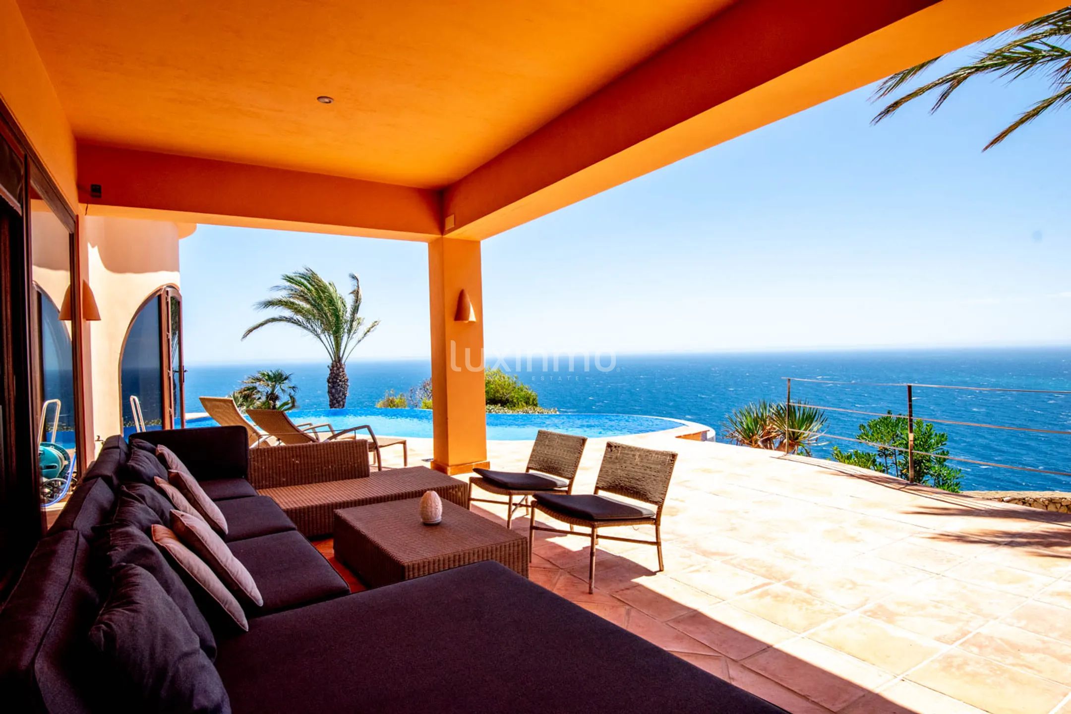 Unique villa in front of the sea in Javea — photo 57
