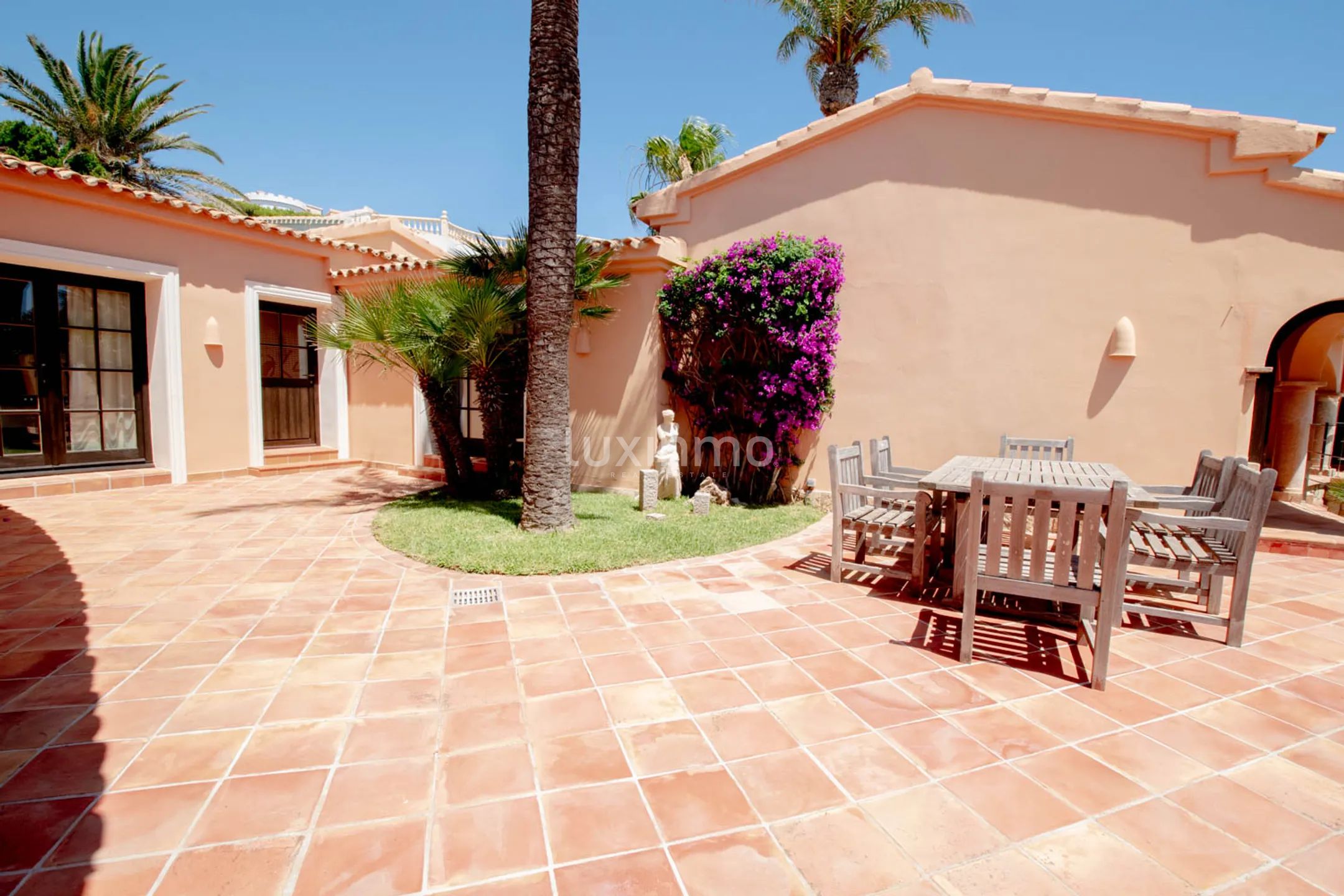 Unique villa in front of the sea in Javea — photo 59