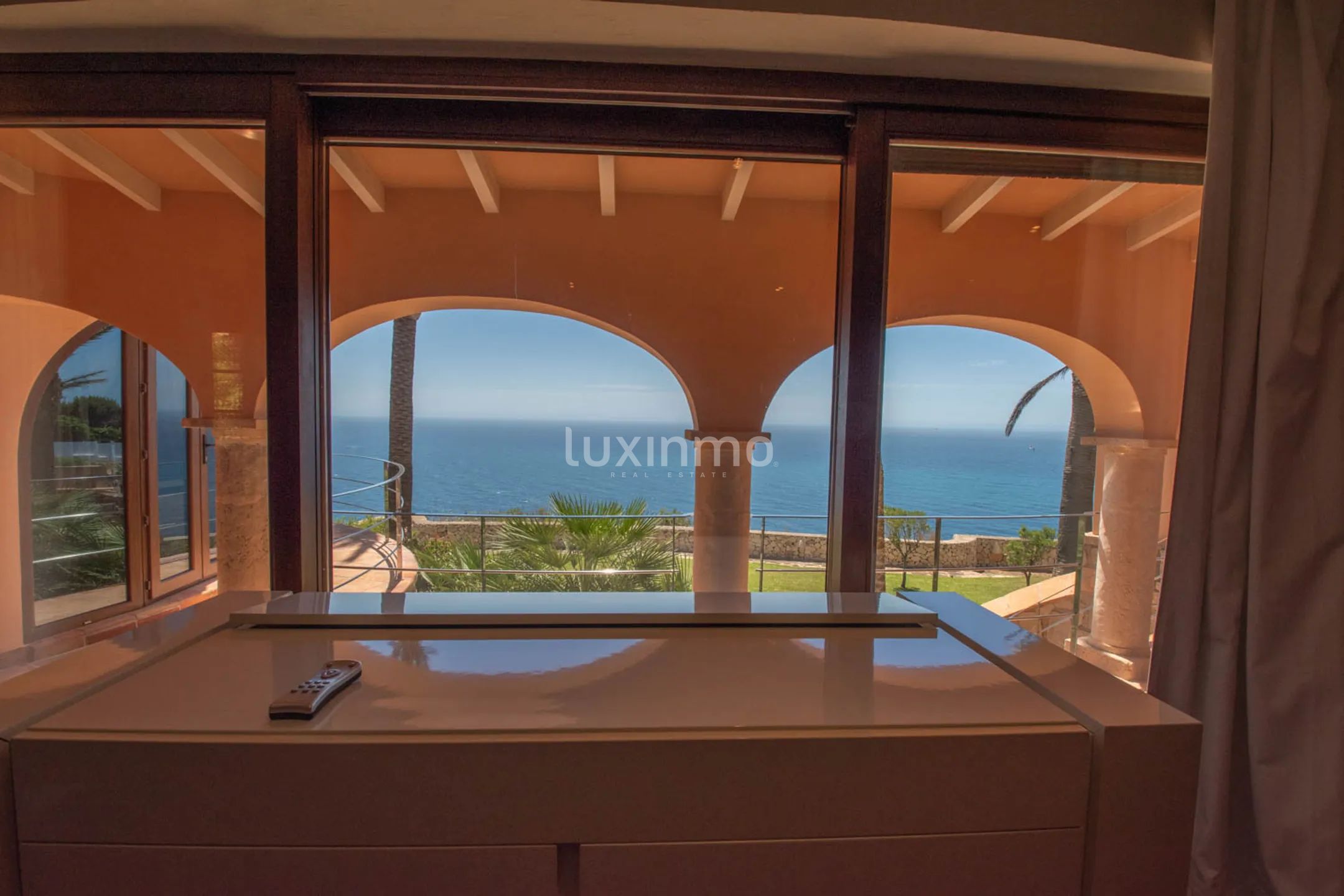 Unique villa in front of the sea in Javea — photo 31