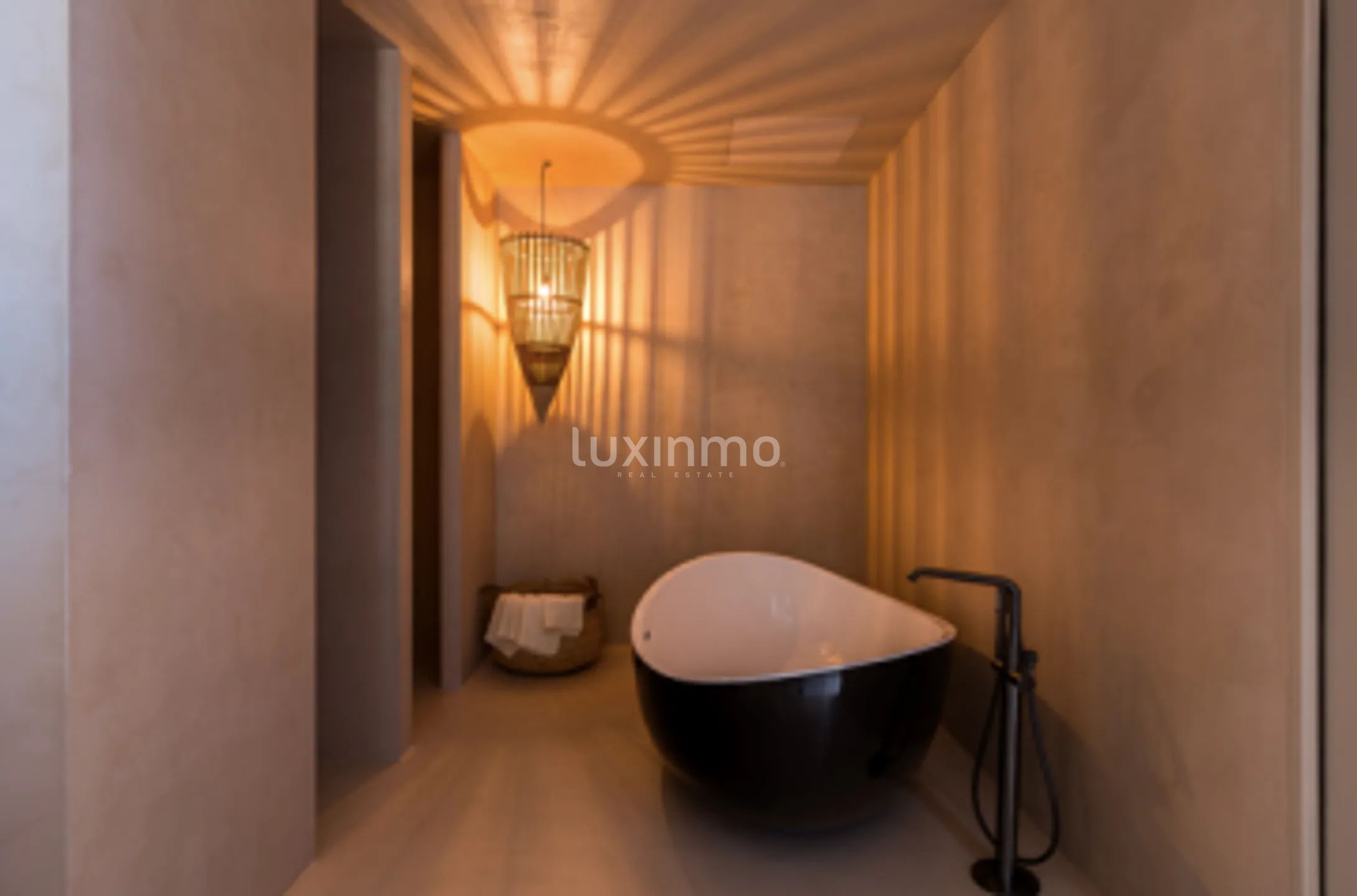 For sale Luxury New and Modern villa with panoramic sea views on top of Ibiza city — photo 10