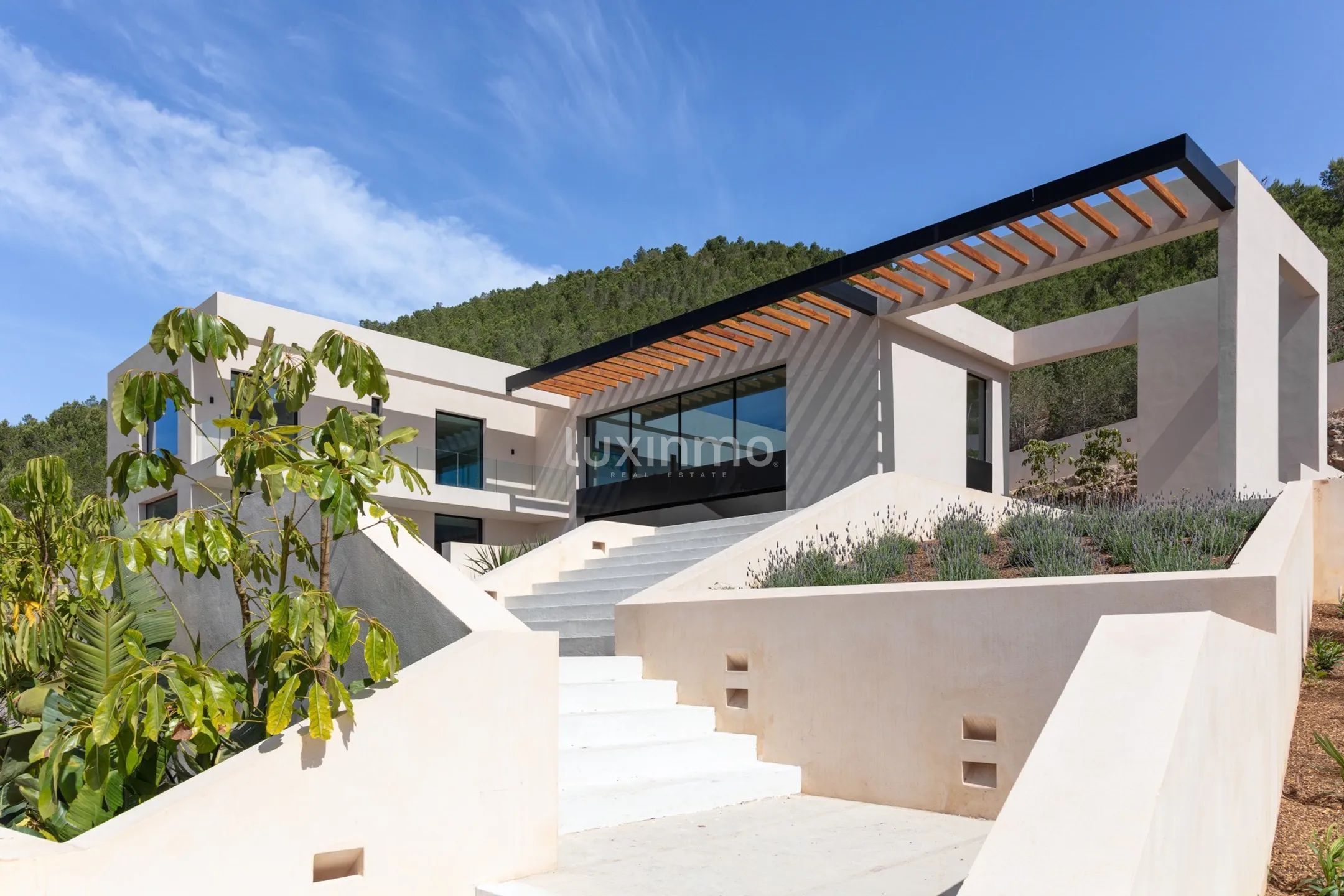 For sale Luxury New and Modern villa with panoramic sea views on top of Ibiza city — photo 12