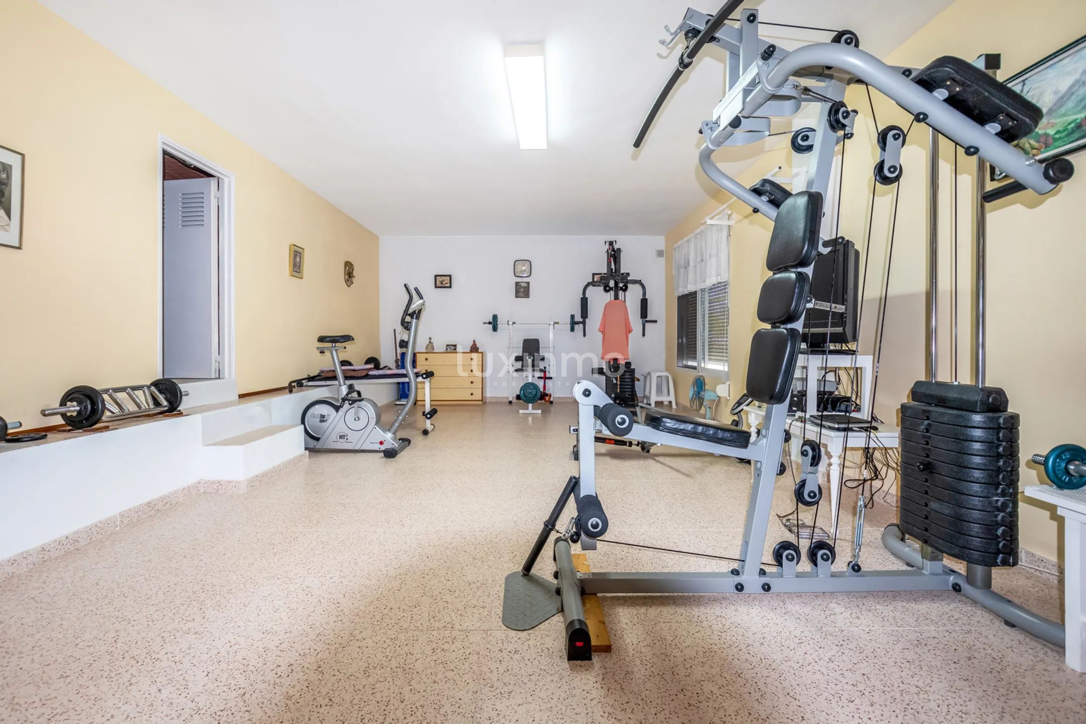 Красивая вилла с видом на море для продажи в Ла Нусия — photo 9