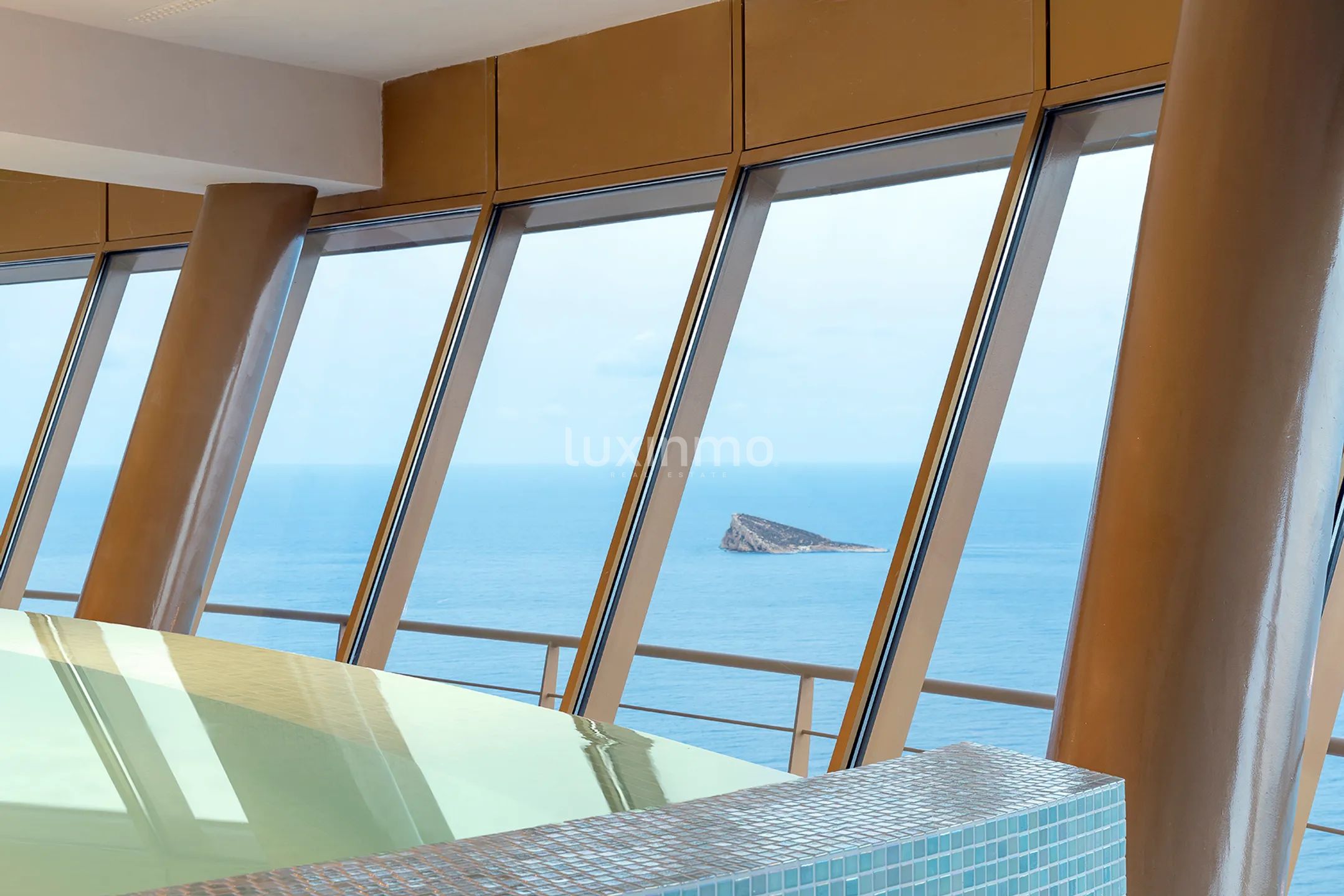 Buy apartment in Diamond of Intempo Benidorm — photo 22