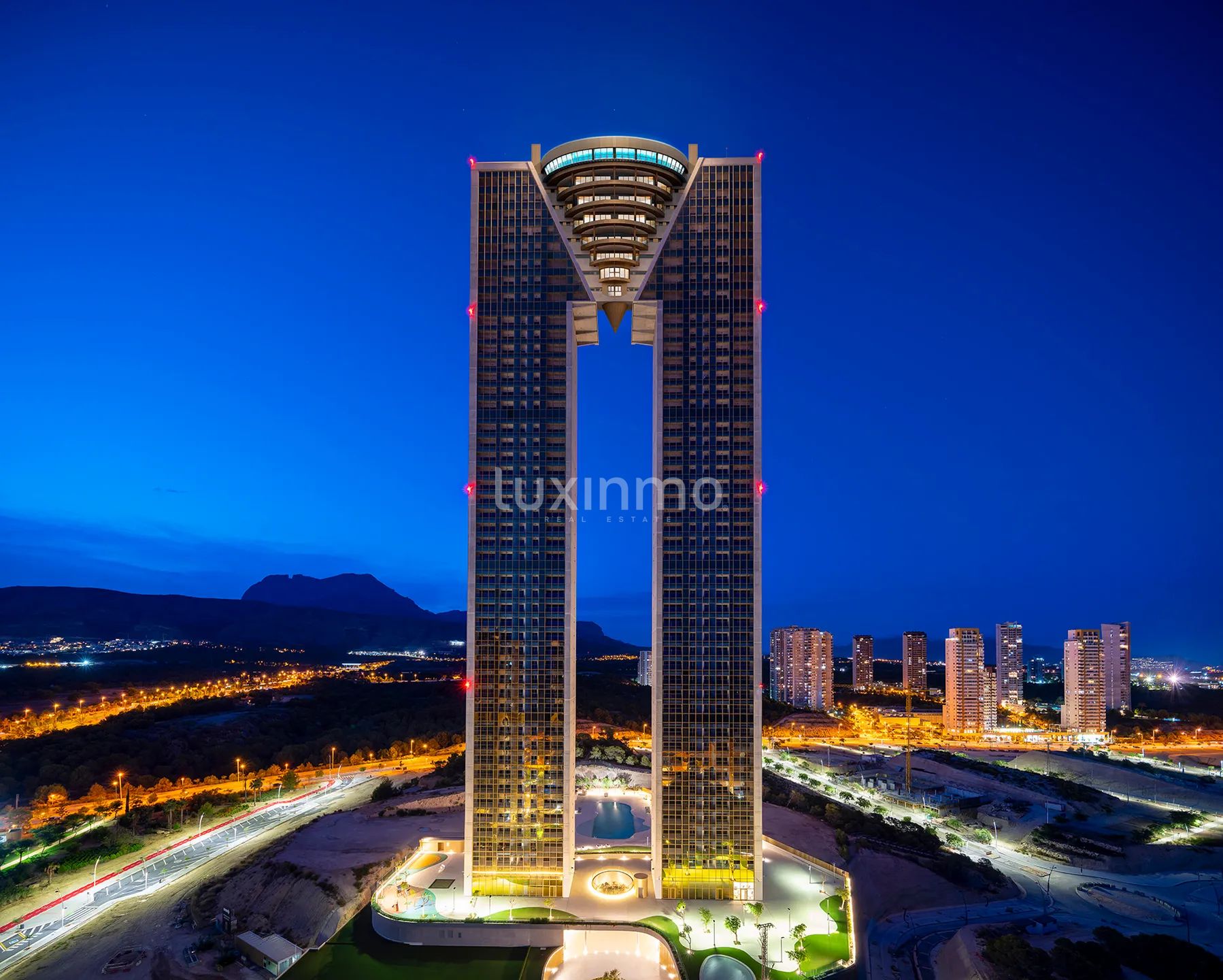 Buy apartment in Diamond of Intempo Benidorm — photo 37
