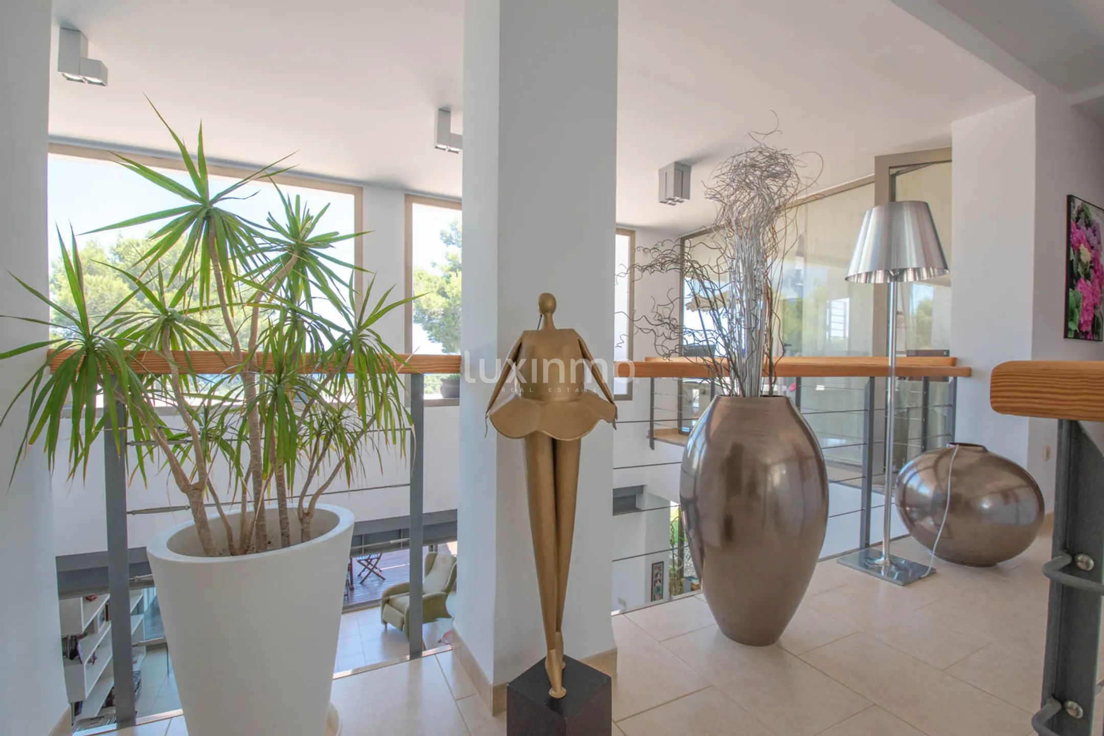 Villa with sea views in Javea — photo 21