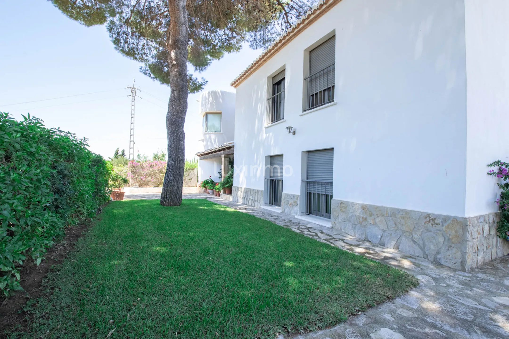 Villa with sea views in Javea — photo 38