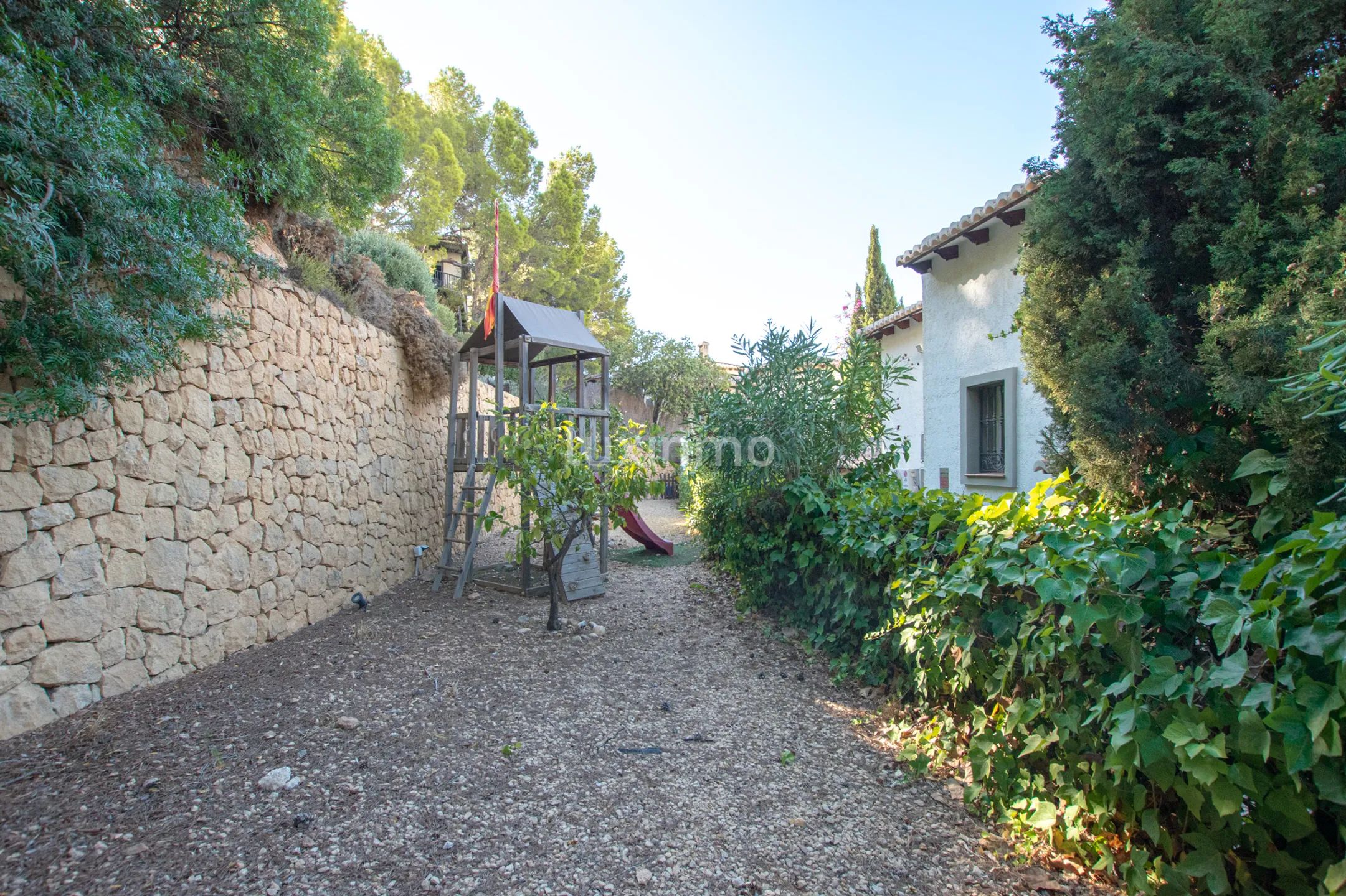 Long term rental villa with sea views in Altea Hills — photo 40