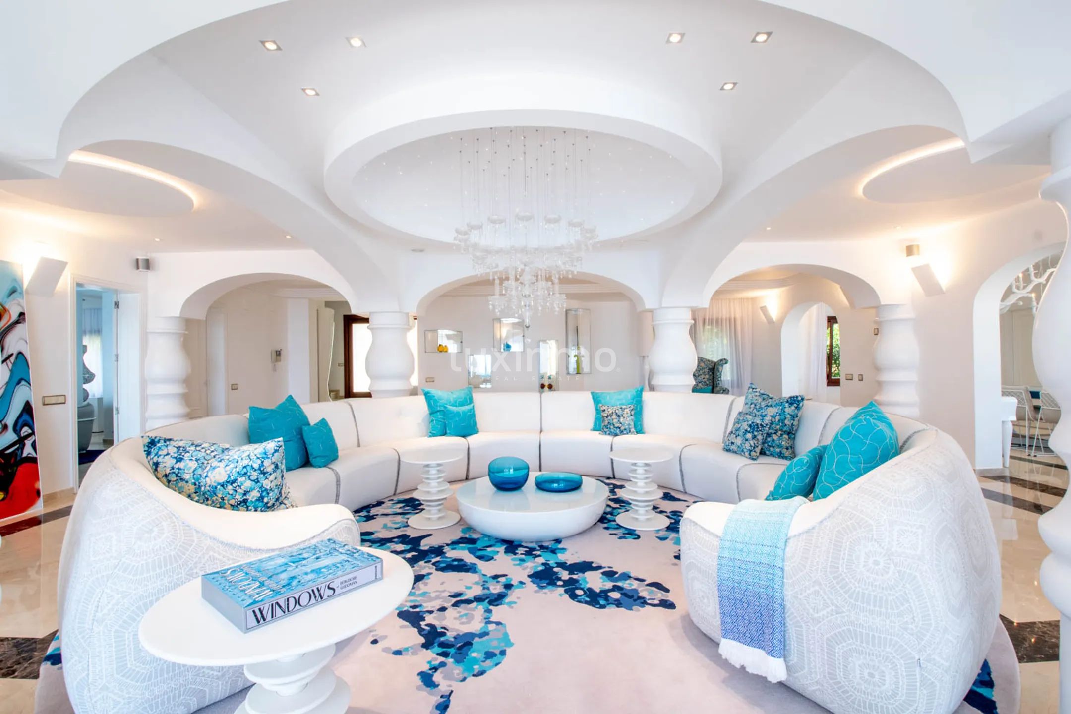 Luxurious mansion on the first sea line in Javea — photo 13