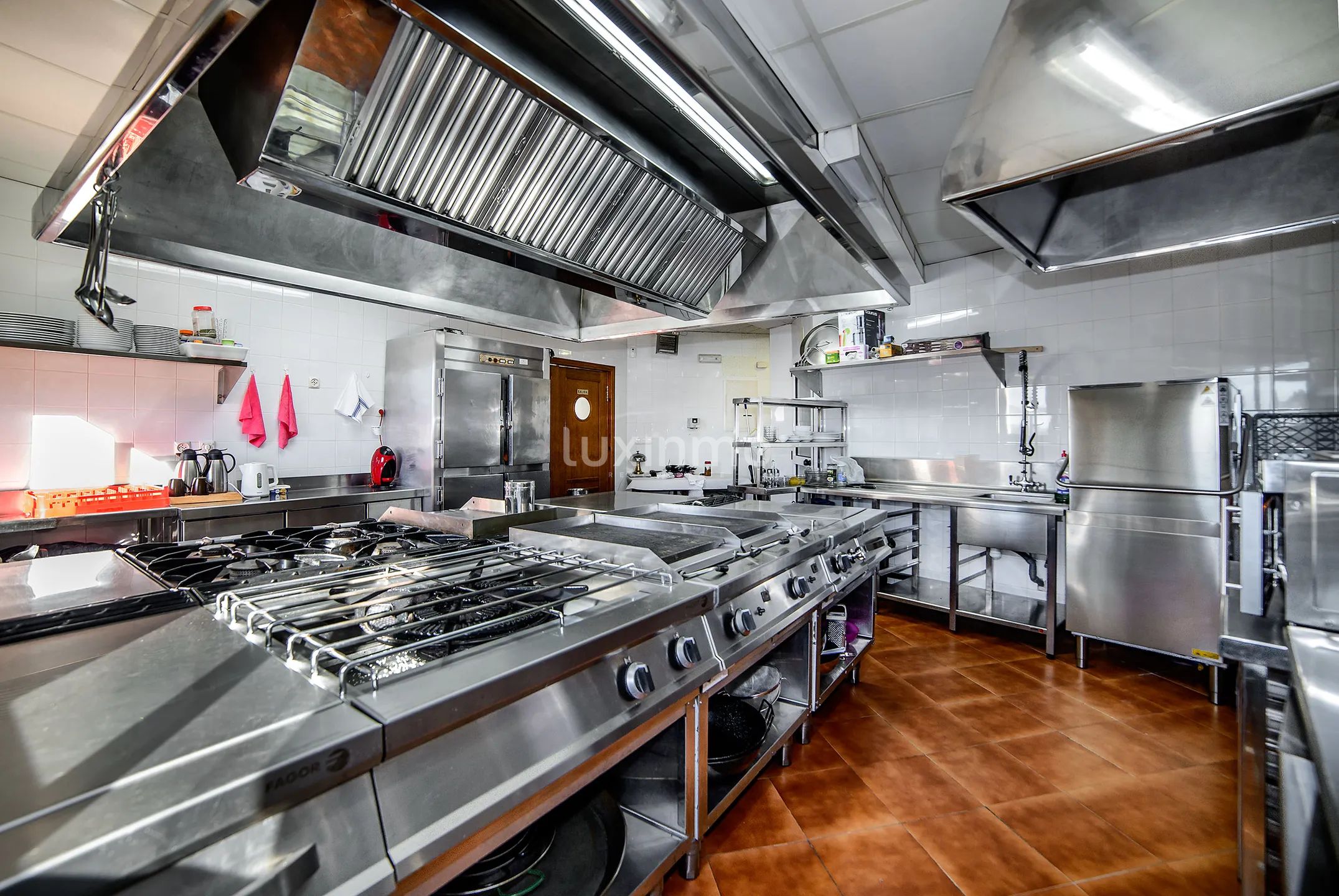 Luxury rural hotel with 20 rooms for sale in Quatretondeta — photo 20