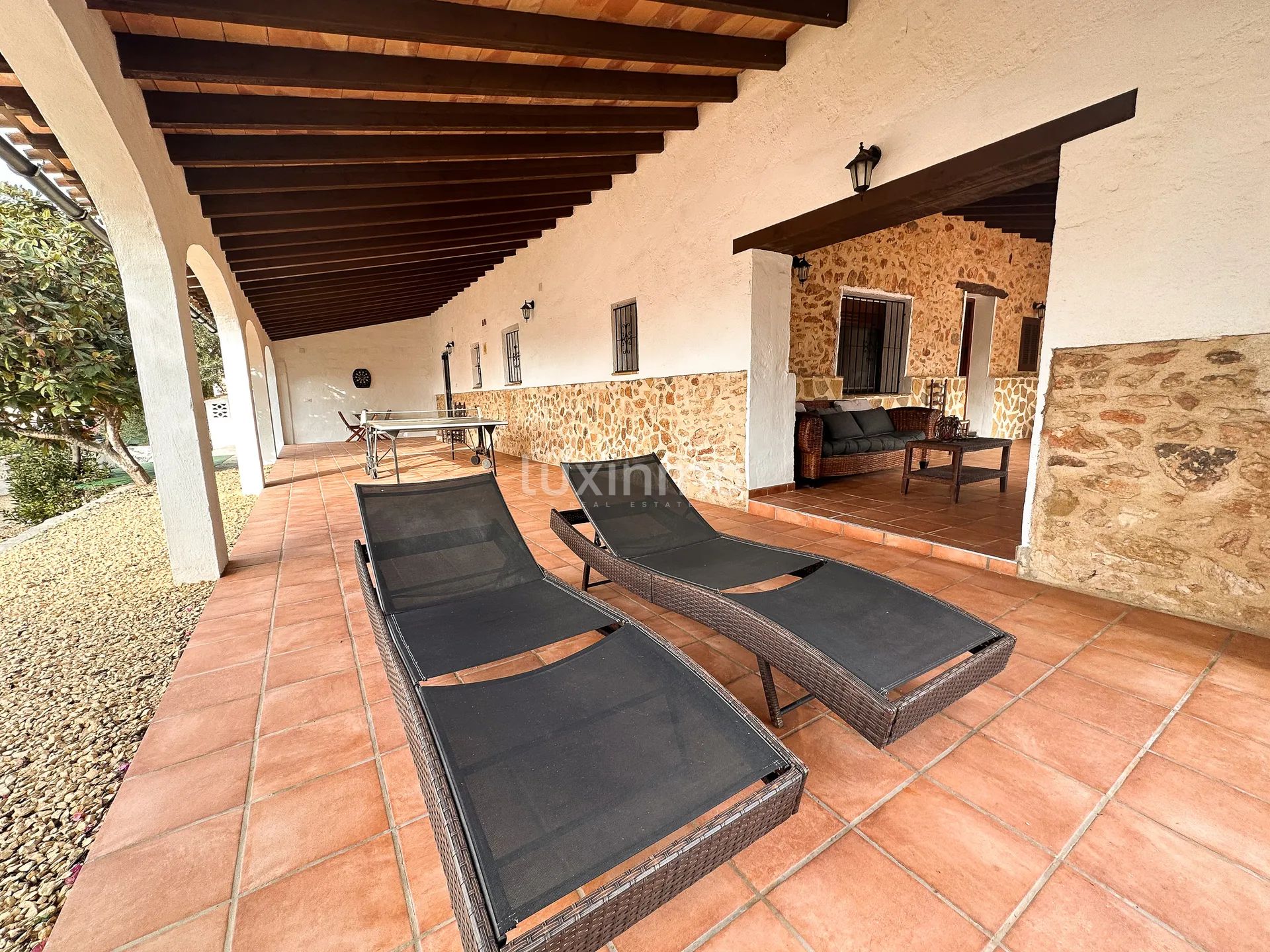 Niesamowita rustykalna willa do wynajęcia na długi okres w Calpe — photo 40