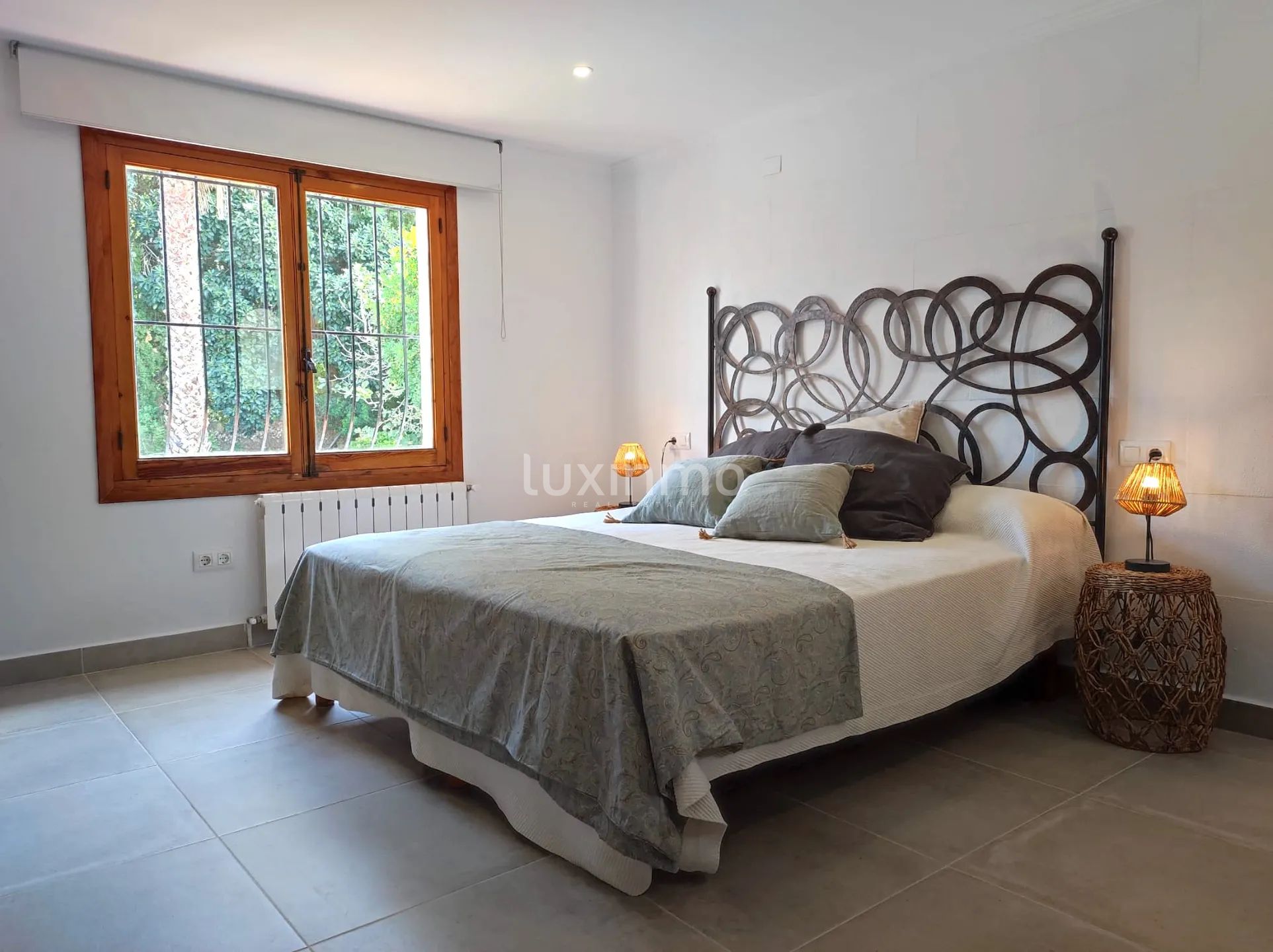 Wonderful villa with swimming pool and views for rent in Jávea — photo 9
