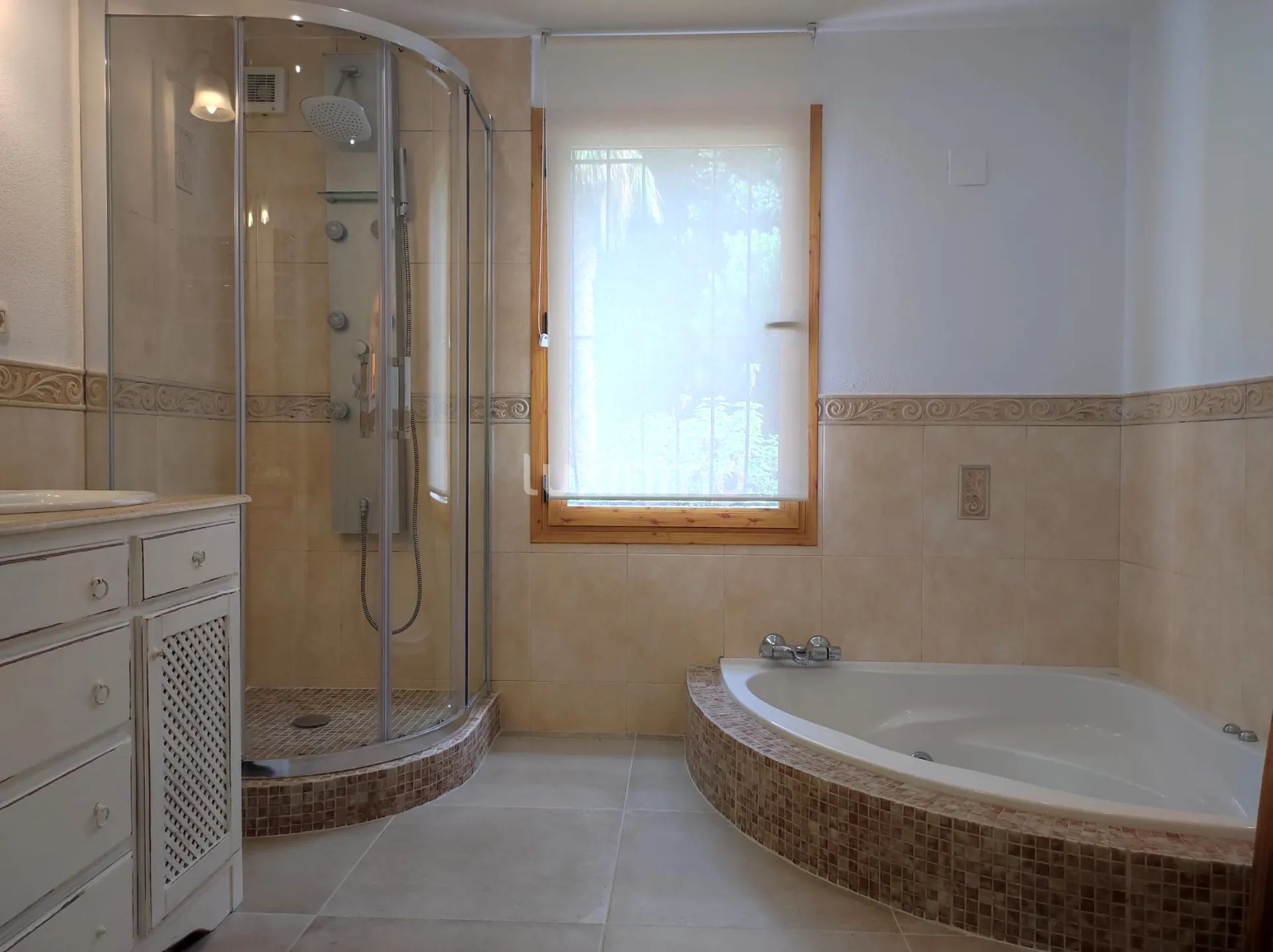 Wonderful villa with swimming pool and views for rent in Jávea — photo 14