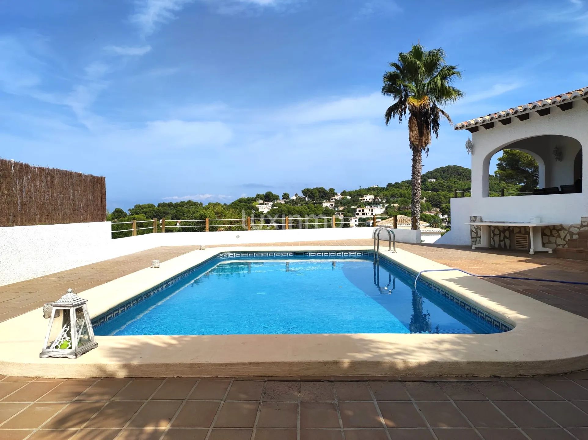 Wonderful villa with swimming pool and views for rent in Jávea — photo 23