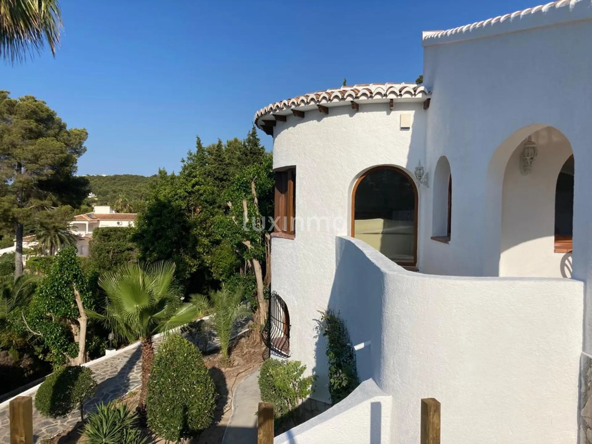 Wonderful villa with swimming pool and views for rent in Jávea — photo 25