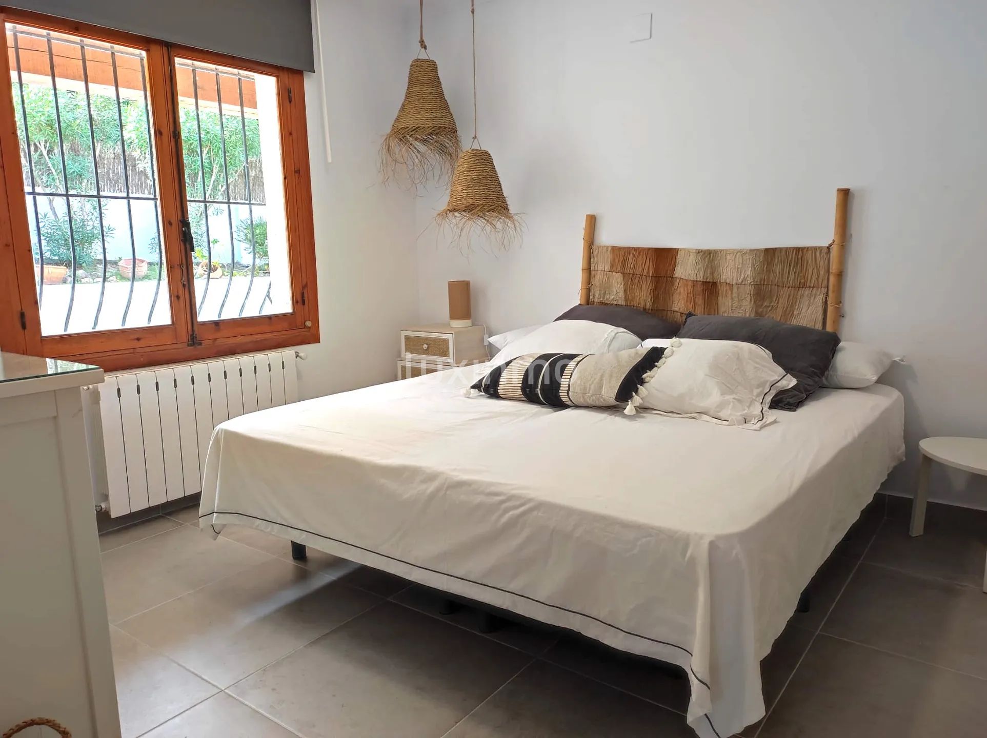 Wonderful villa with swimming pool and views for rent in Jávea — photo 7