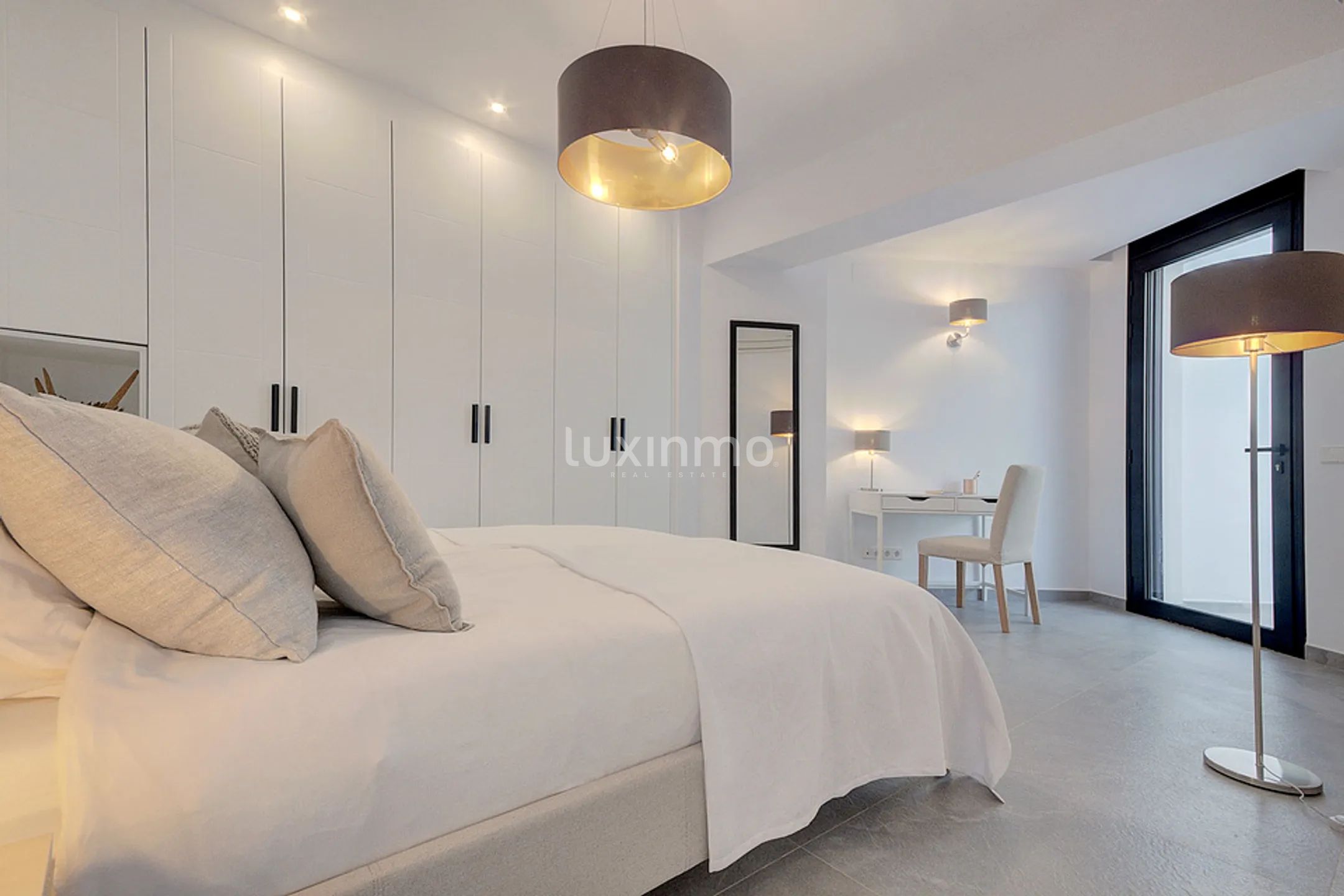 Modern villa in Javea with views of the Mediterranean Sea — photo 18