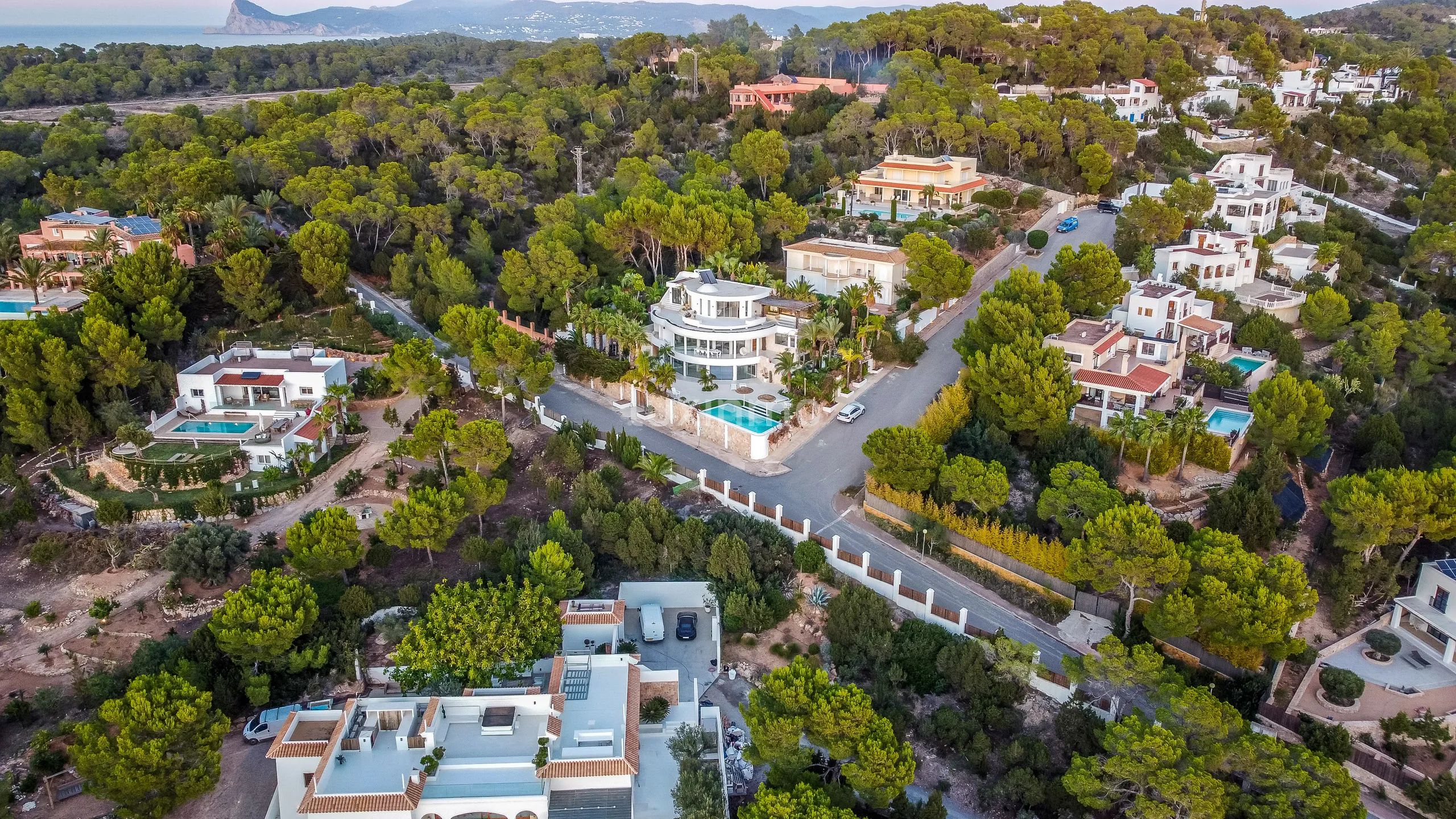 Imponerande, ståtligt, förstklassigt hem i Cala Tarida — photo 5
