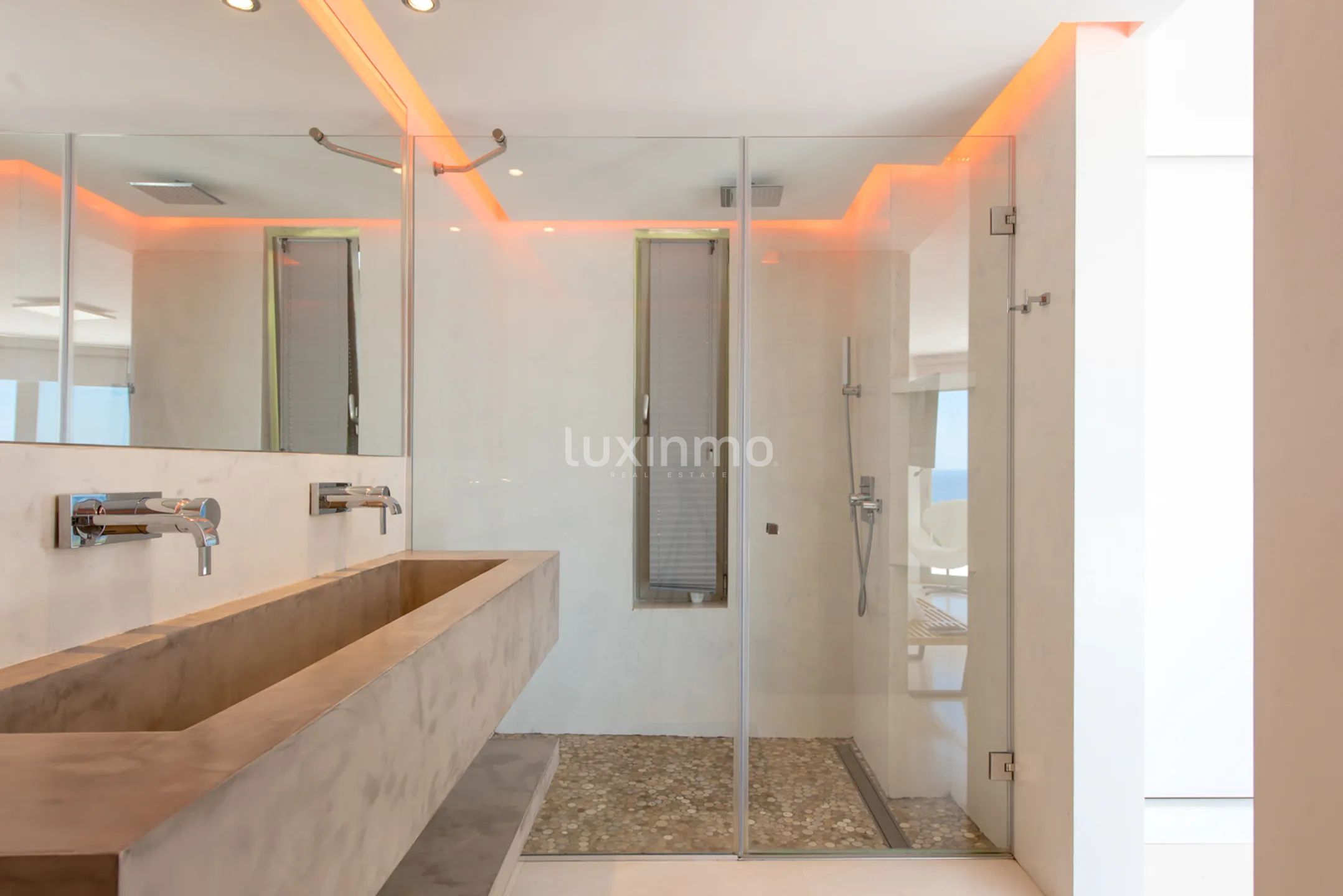 Впечатляющий, величественный, первоклассный дом в Кала Тарида — photo 15