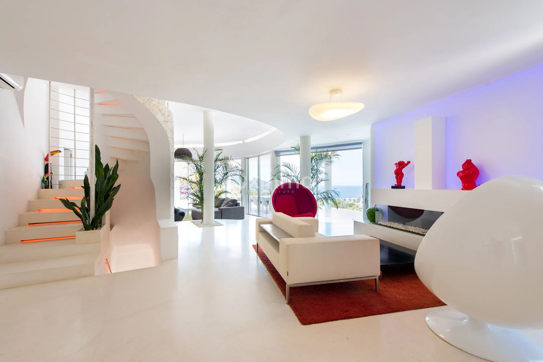 Впечатляющий, величественный, первоклассный дом в Кала Тарида — photo 8