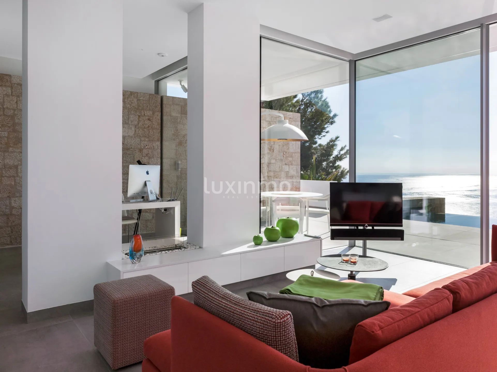 Moderna villa de lujo de nueva construcción en Mascarat con excepcionales vistas al mar y privacidad — photo 32