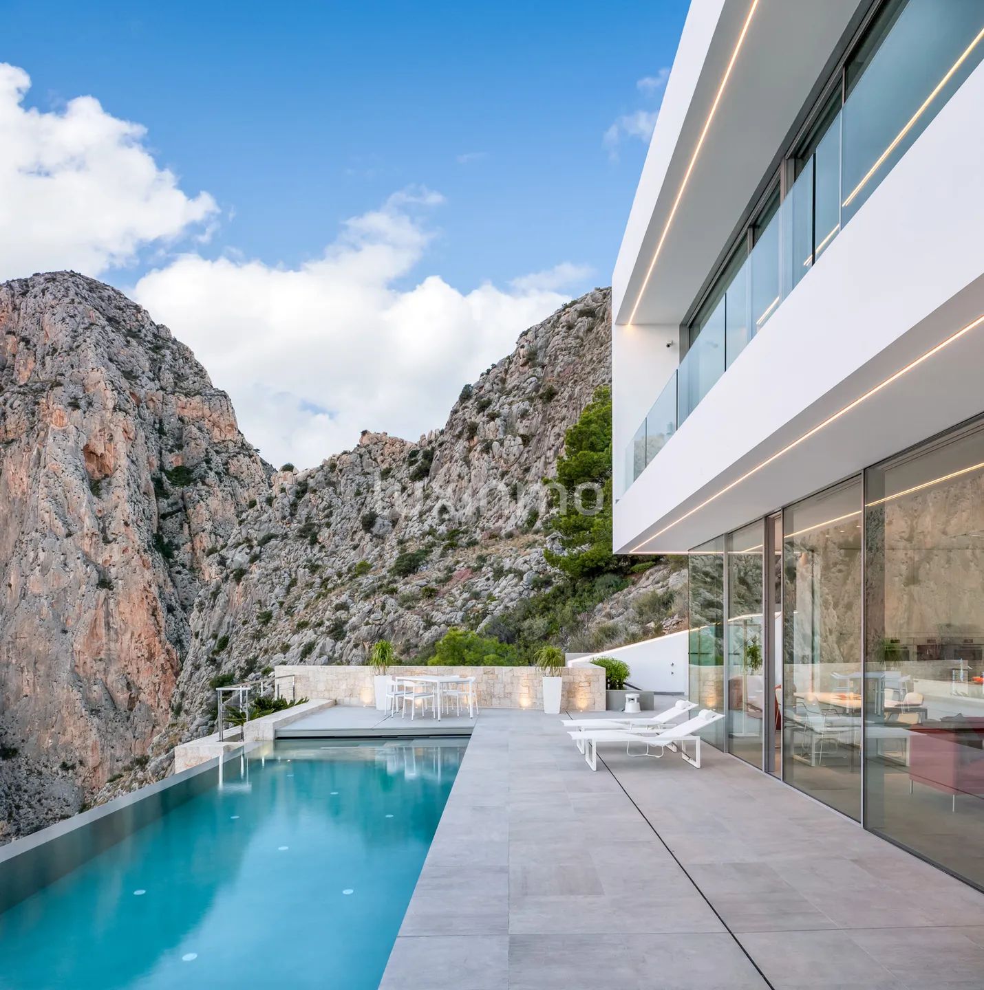 Moderna villa de lujo de nueva construcción en Mascarat con excepcionales vistas al mar y privacidad — photo 11