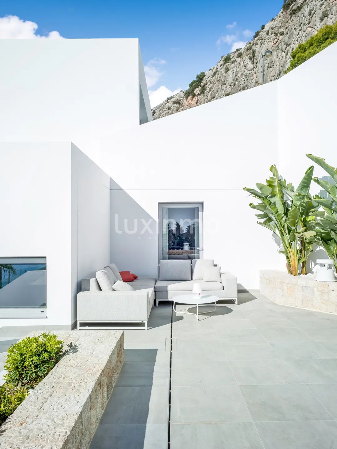 Moderna villa de lujo de nueva construcción en Mascarat con excepcionales vistas al mar y privacidad — photo 14