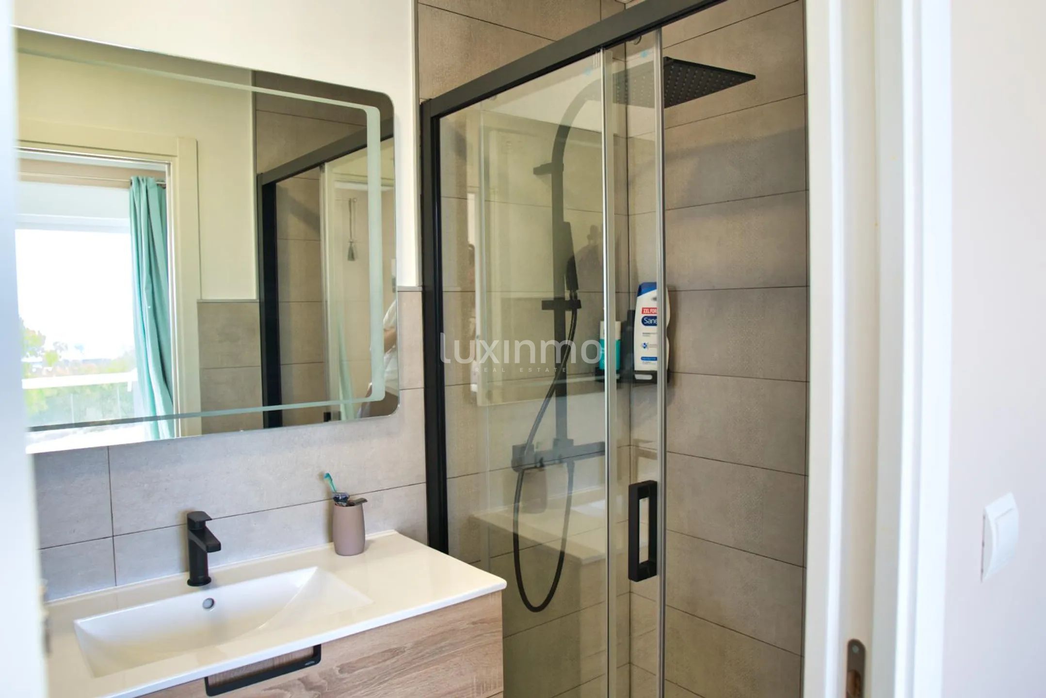 Wolnostojąca willa z basenem w Terra Marina — photo 9