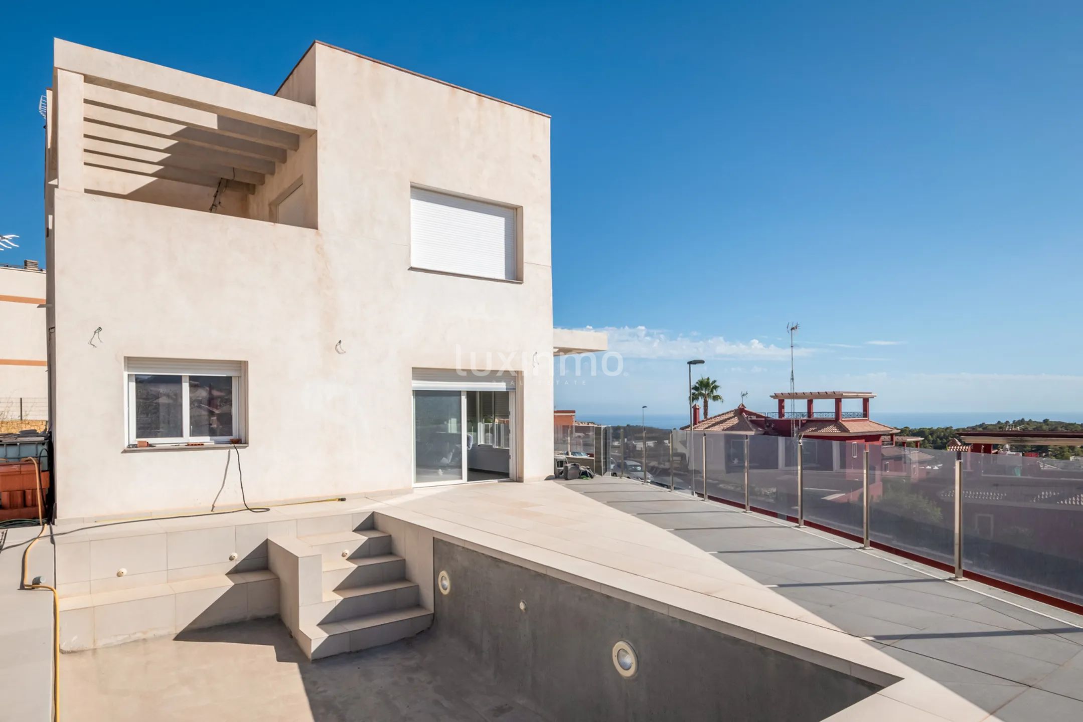 Villa in Balcon de Finestrat with breathtaking open views and sea views — photo 2