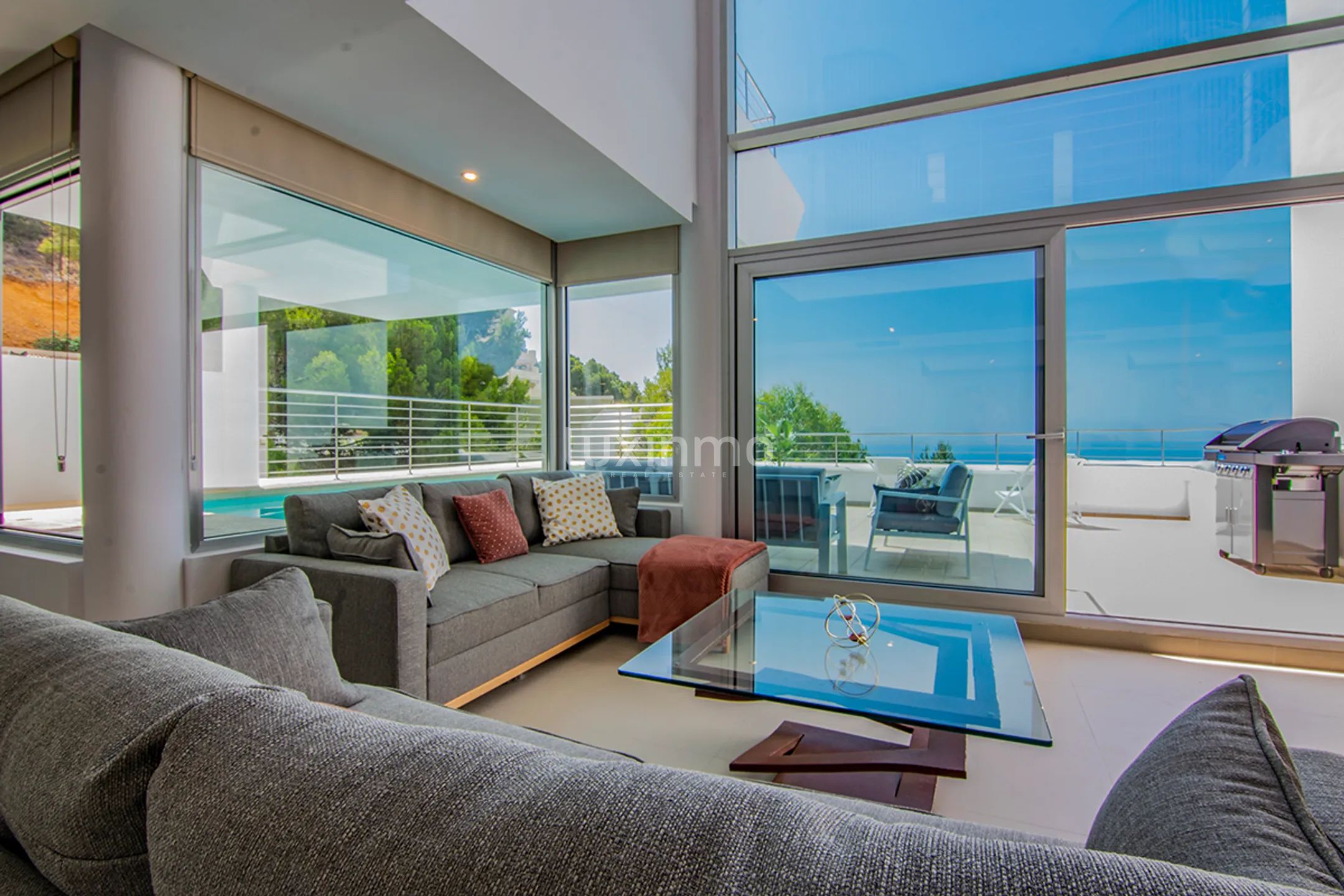 Modern designer villa for sale in Altea Hills — photo 16