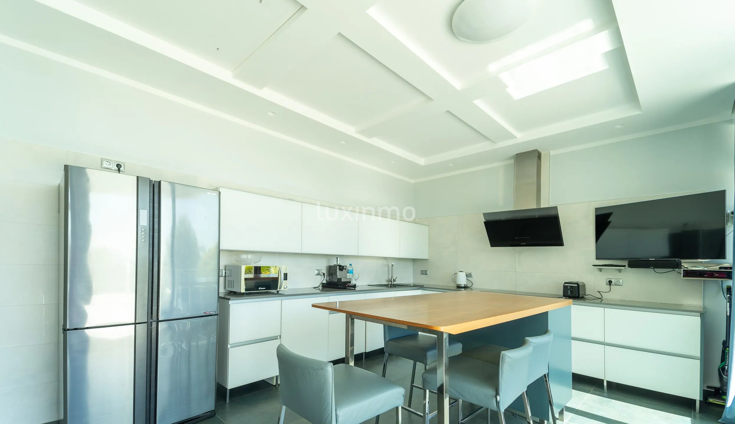 Modern villa with sea views in Altea Hills — photo 18