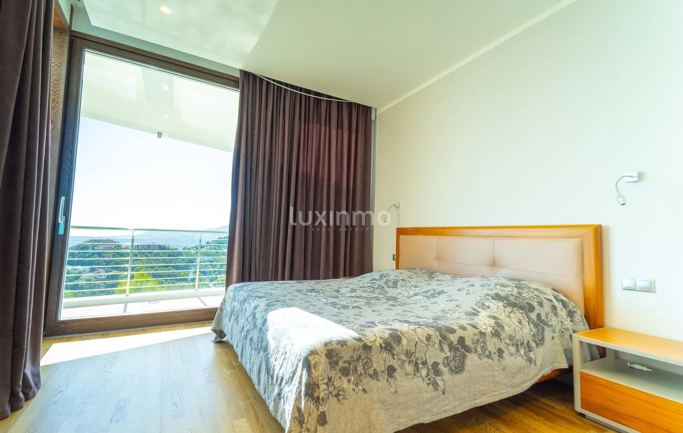 Modern villa with sea views in Altea Hills — photo 28