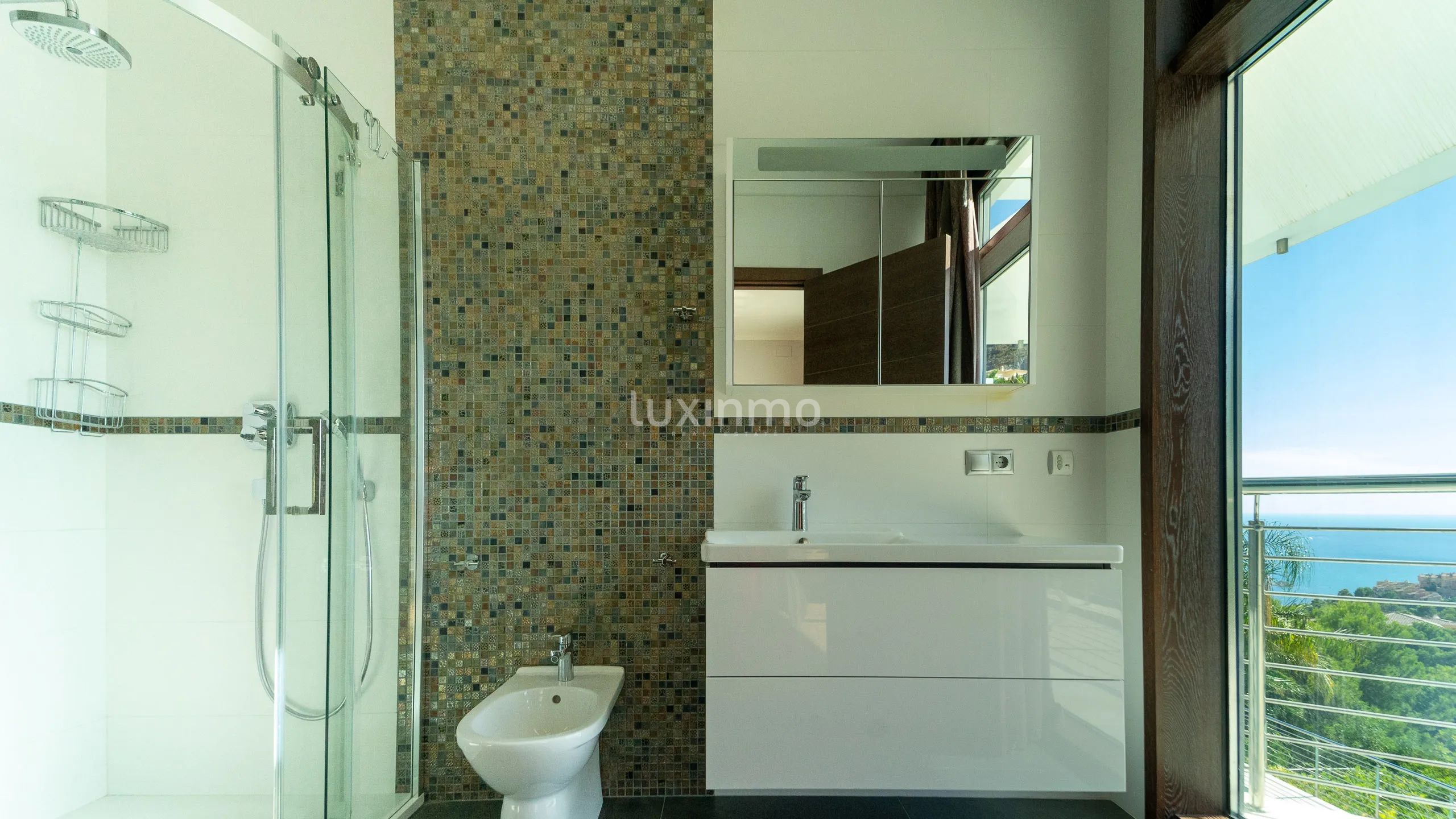 Modern villa with sea views in Altea Hills — photo 26