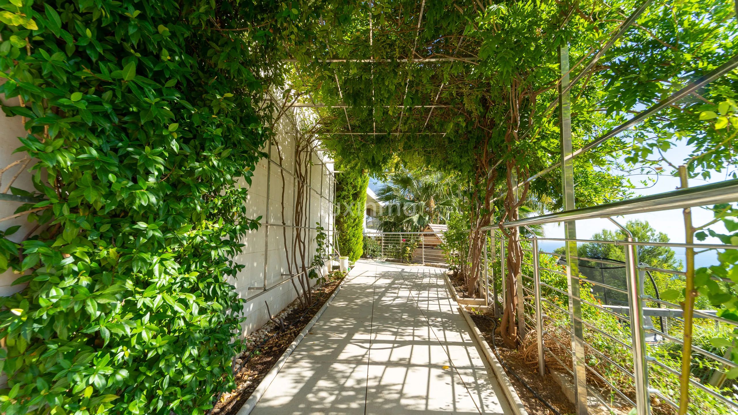 Modern villa with sea views in Altea Hills — photo 47