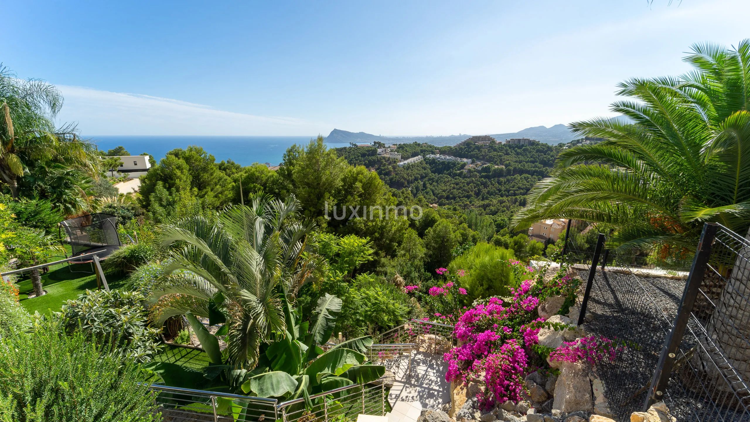Modern villa with sea views in Altea Hills — photo 50