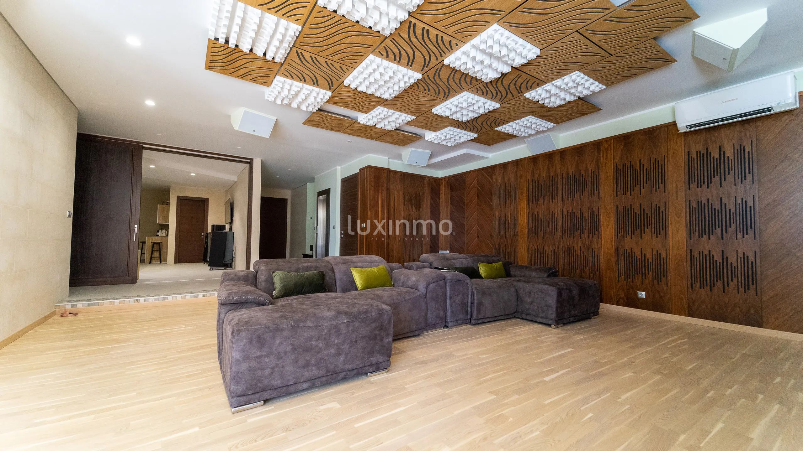 Modern villa with sea views in Altea Hills — photo 38