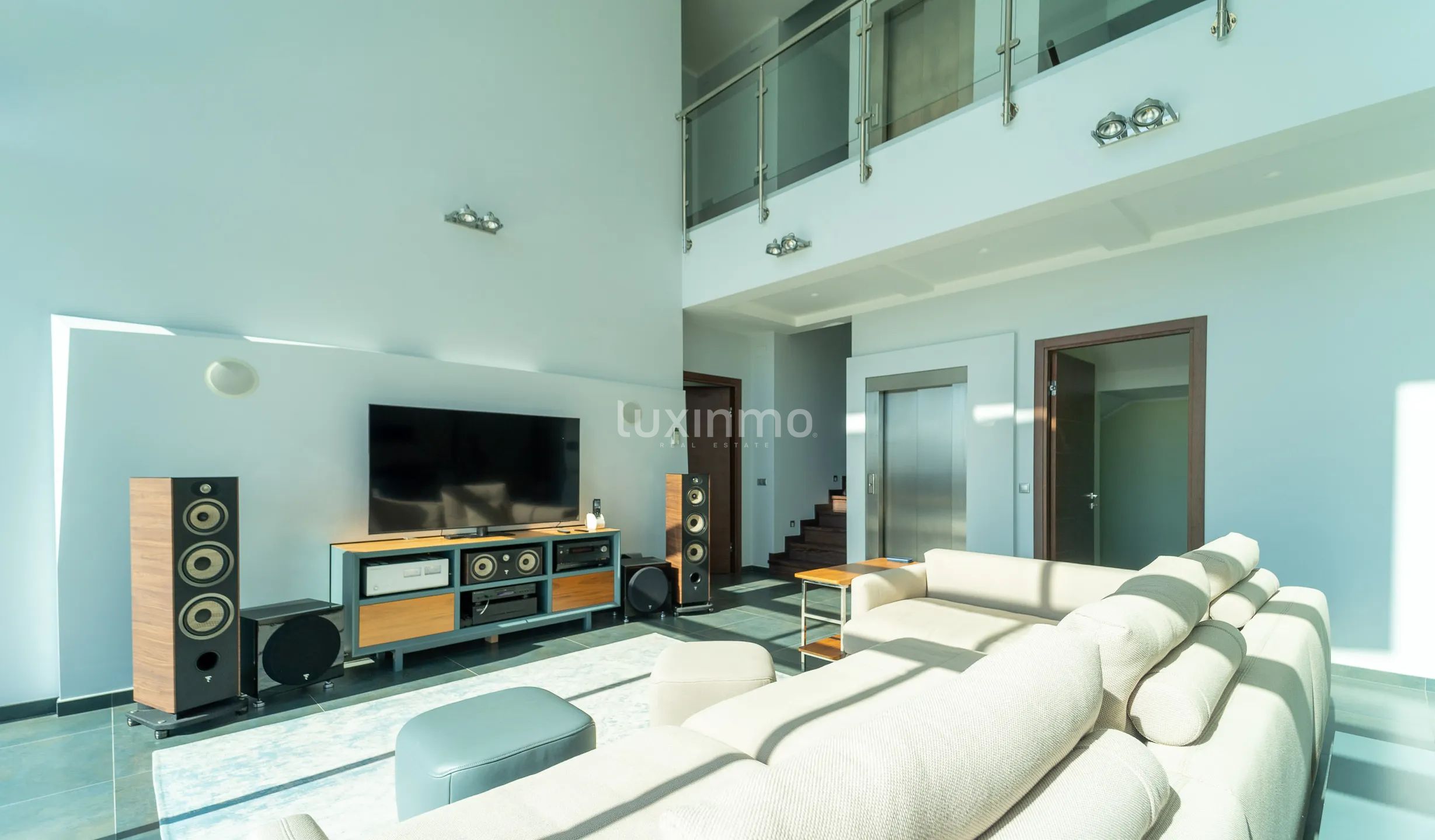 Modern villa with sea views in Altea Hills — photo 12