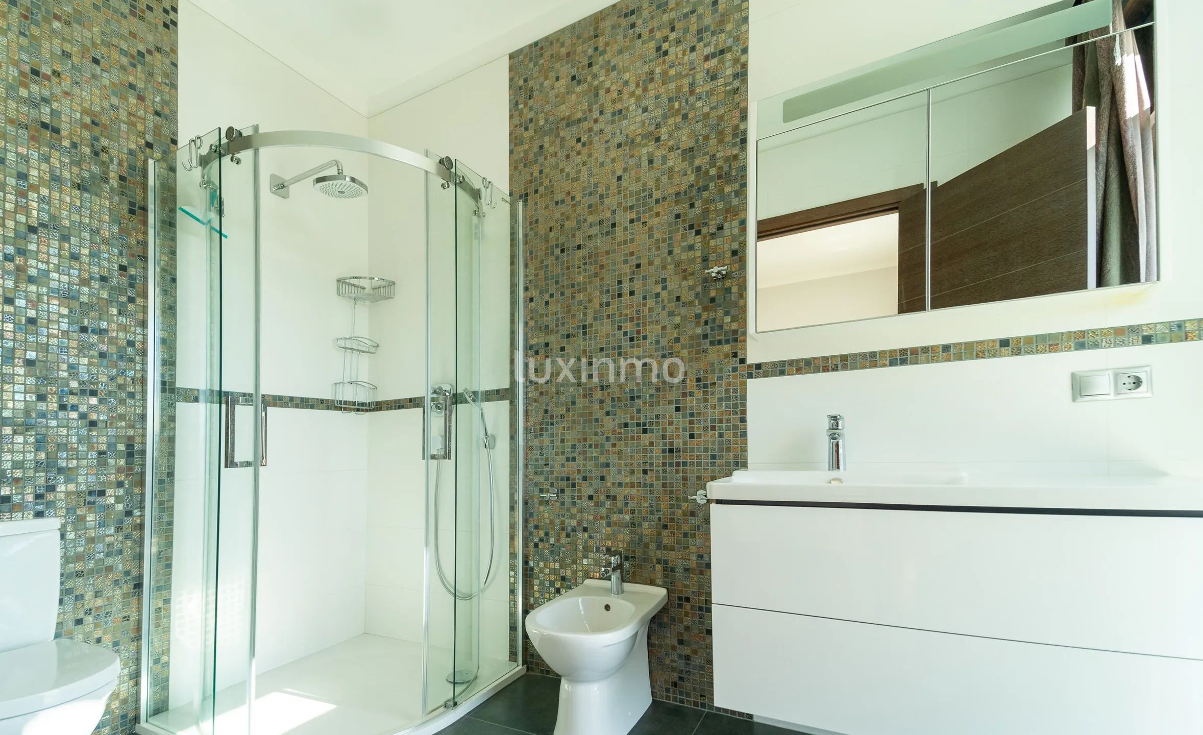 Modern villa with sea views in Altea Hills — photo 37