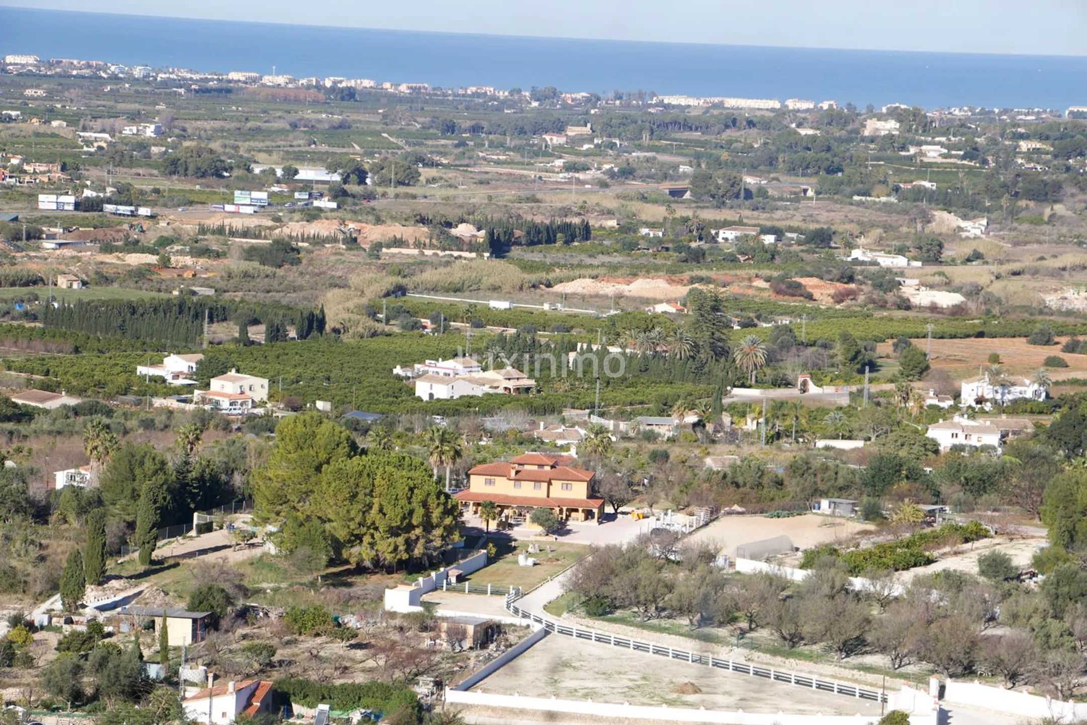 Stor finca till salu i Denia på en 10000m2 stor tomt — photo 7