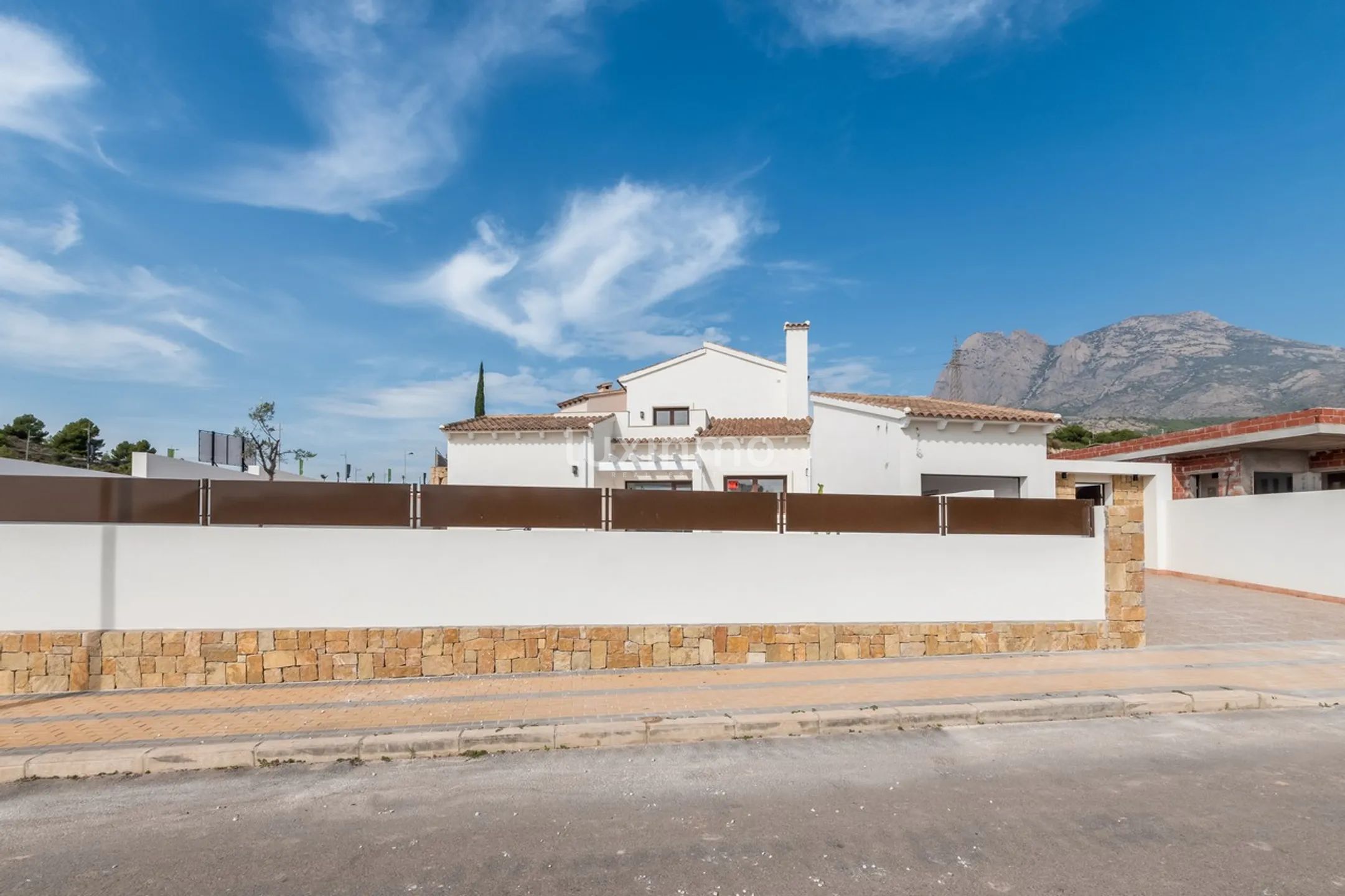 Nybygd villa til salgs i Finestrat — photo 3